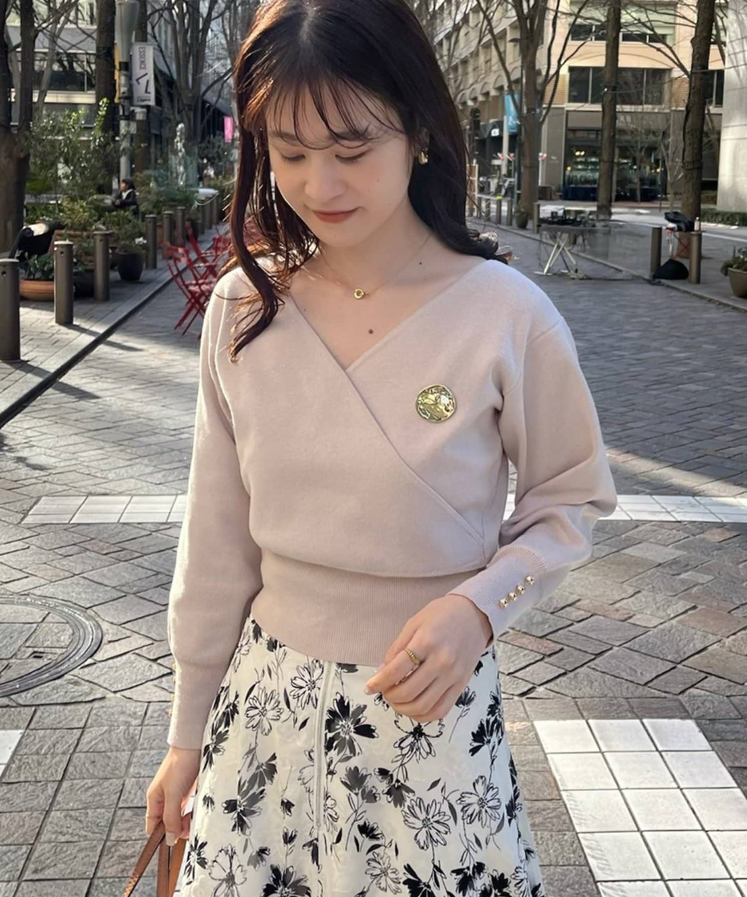 NICE CLAUP / OLIVE des OLIVE OUTLET(ナイスクラップ  / オリーブ デ オリーブ アウトレット) 【one after another】ブローチ付き3WAYニット