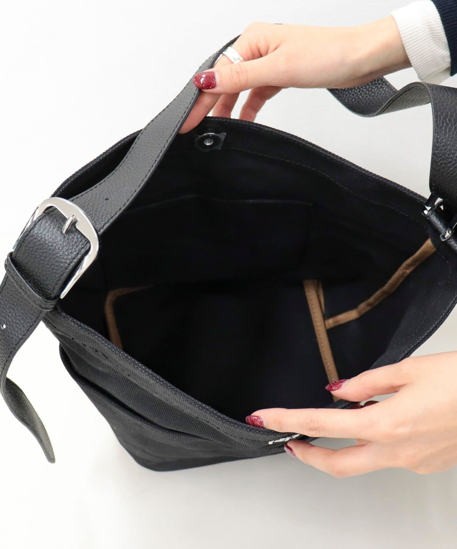 FREDY & GLOSTER(フレディ アンド グロスター) FRレザーワンショルバッグ