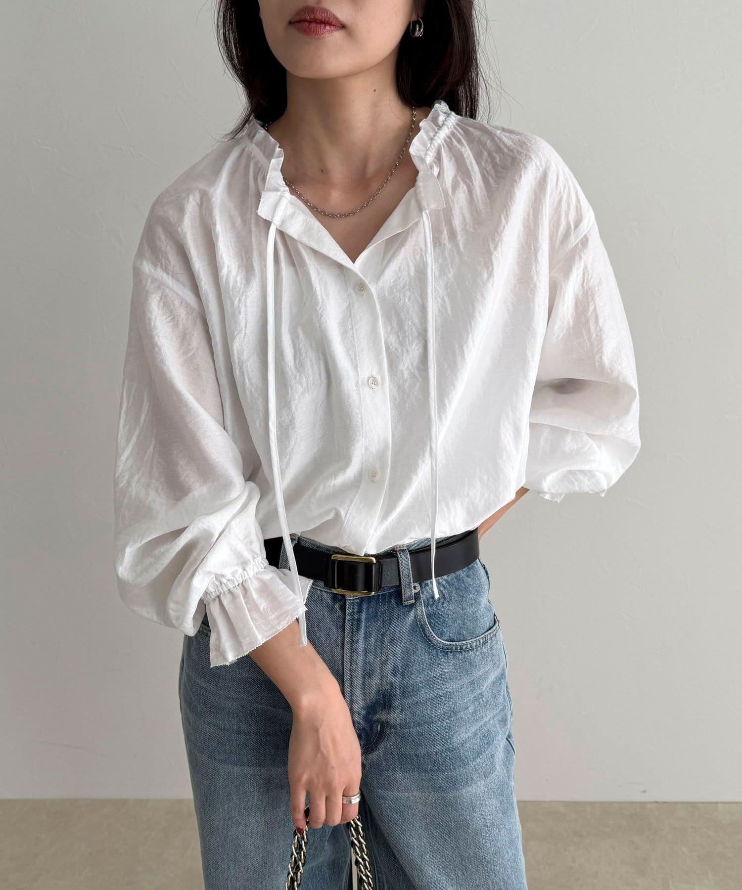 FREDY & GLOSTER(フレディ アンド グロスター) シャイニーシアーギャザーブラウス