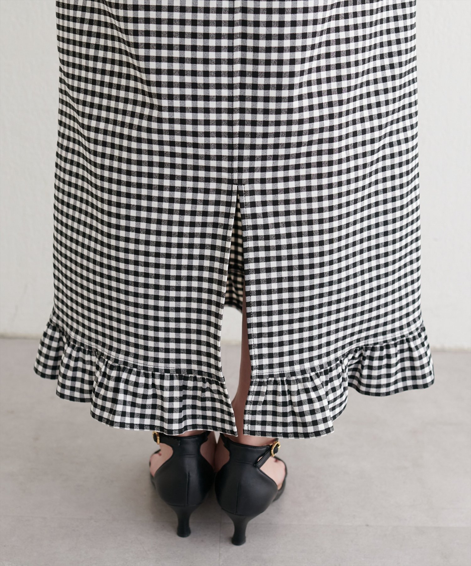 natural couture(ナチュラルクチュール) 裾フリルストレッチナロースカート