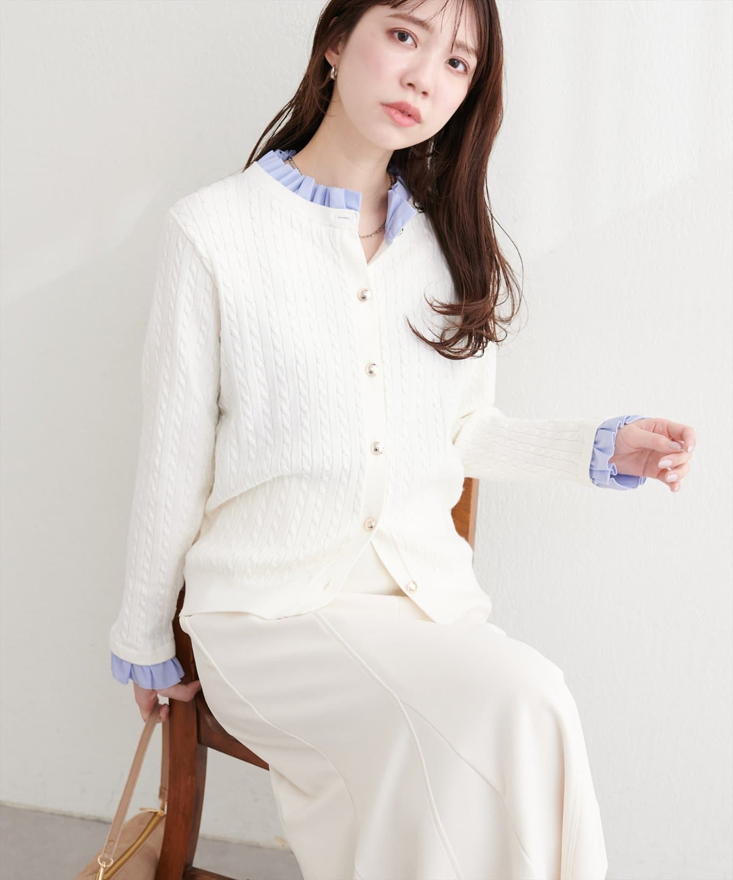 natural couture(ナチュラルクチュール) フリルレイヤード風ケーブルカーディガン