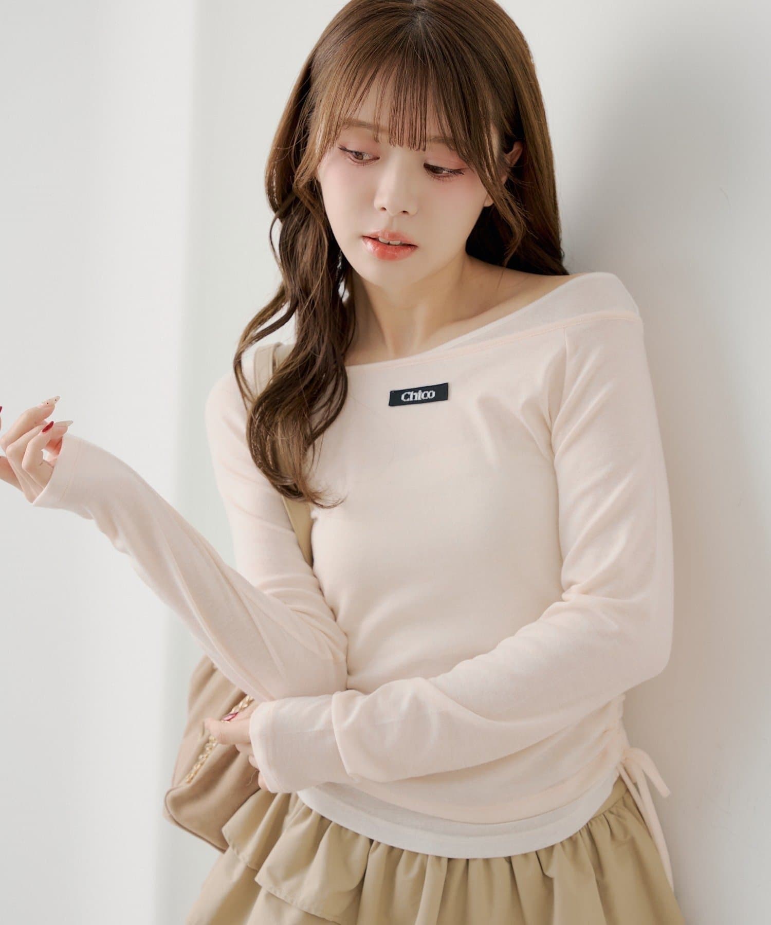 Chico(チコ) ワンショルレイヤードTシャツ