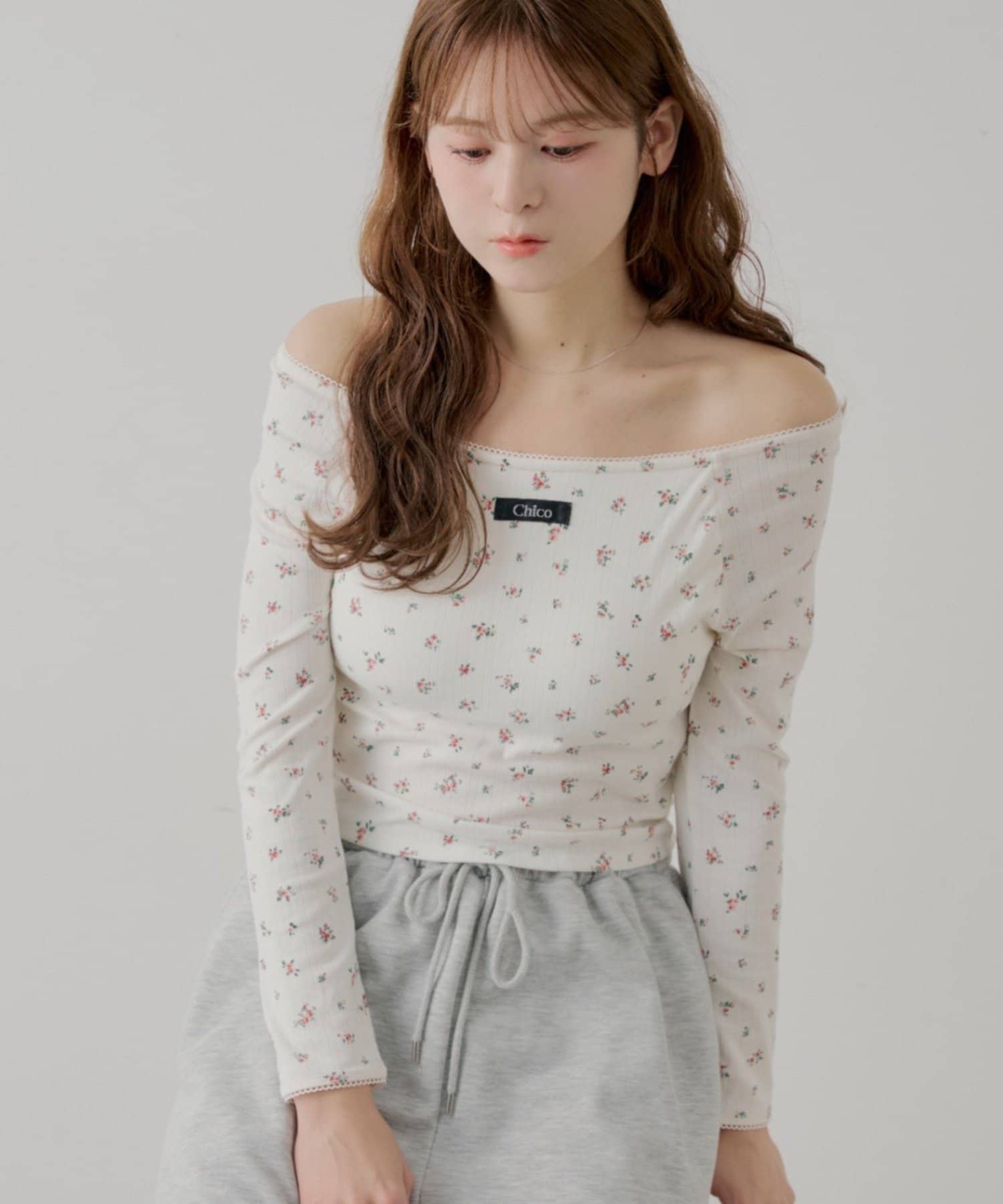 Chico(チコ) パターンメッシュカップ付レースコンパクトトップス