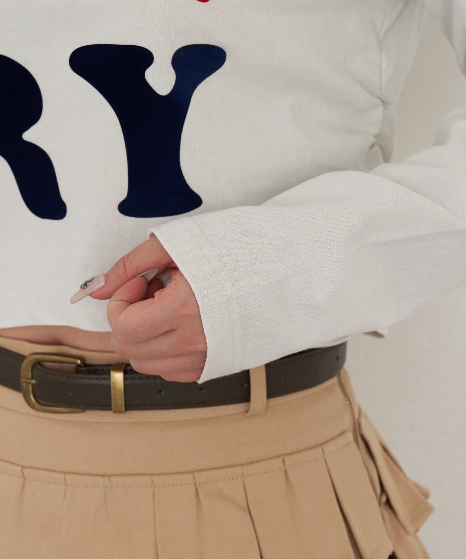 RAY CASSIN(レイカズン) ロゴワッペンチビT