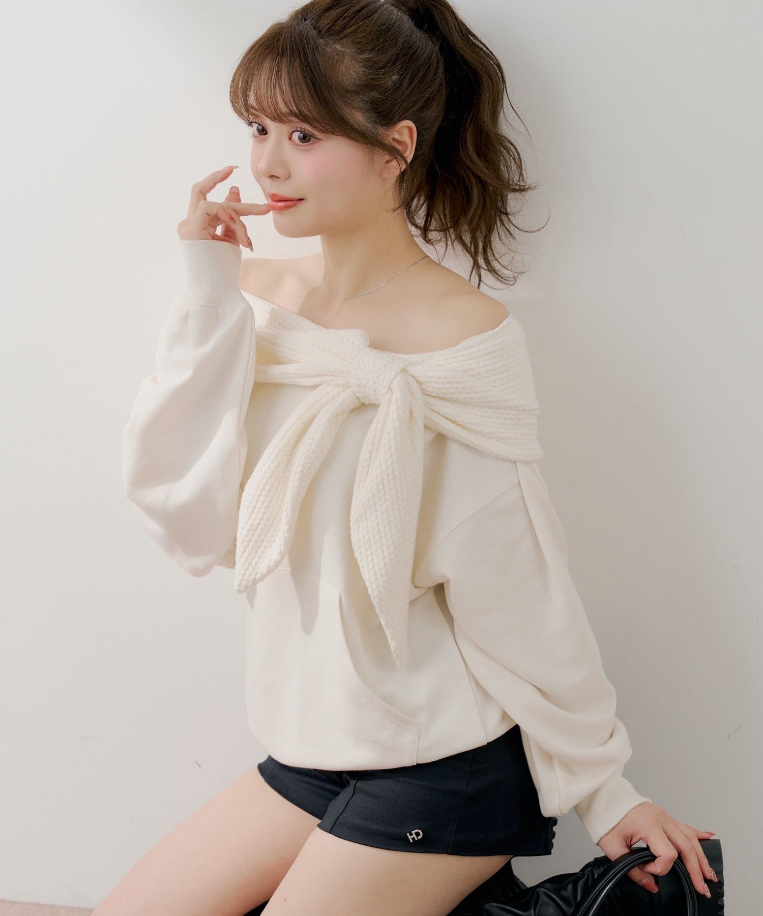 Chico(チコ) オフショルリボンスウェット