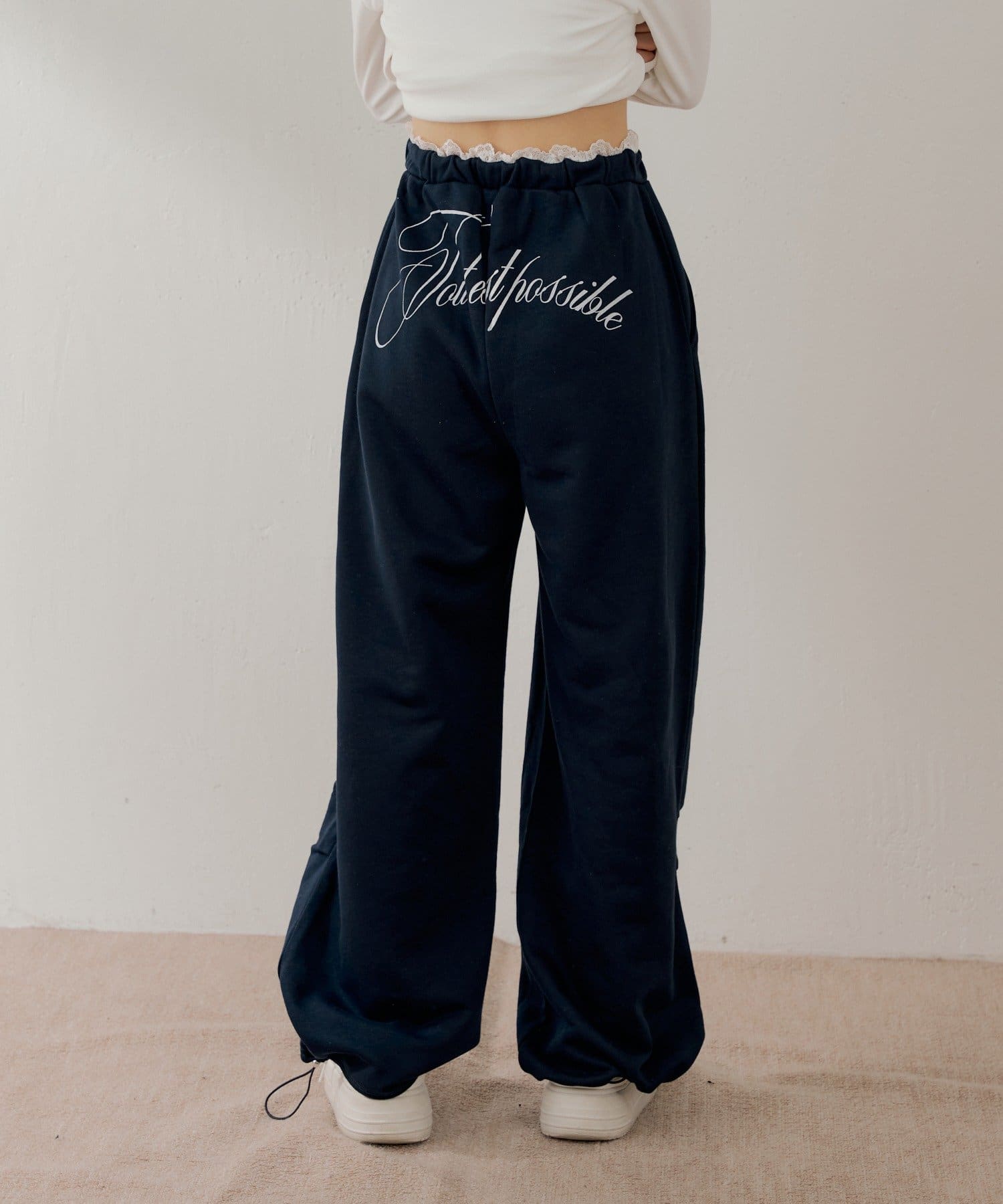 Chico(チコ) 【3/12(木) 0:00～予約開始】バックロゴルーズスウェットPT