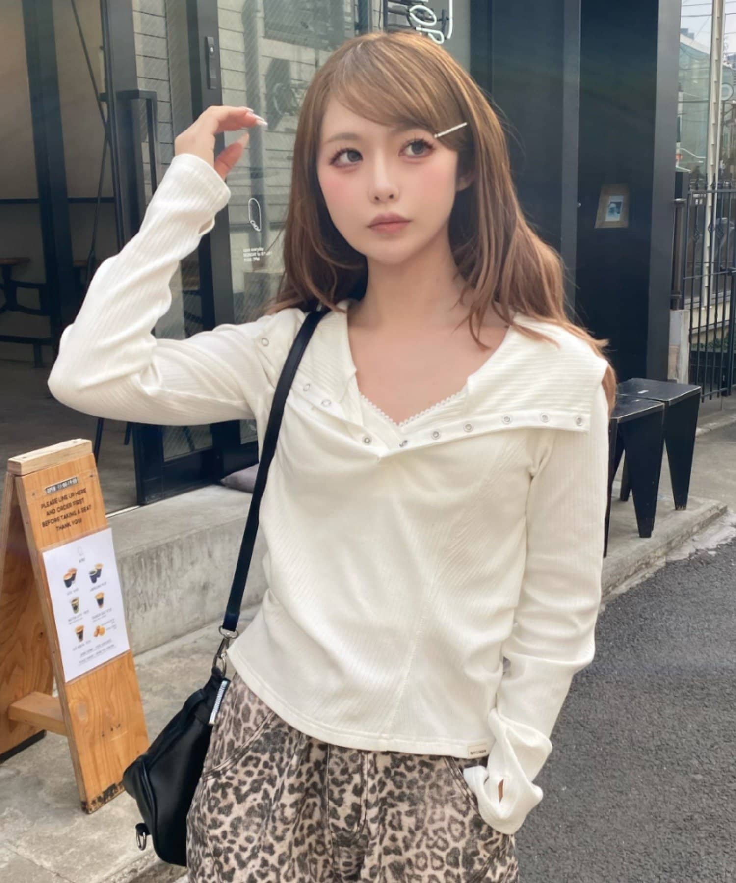 RAY CASSIN(レイカズン) フードヘンリーロンT