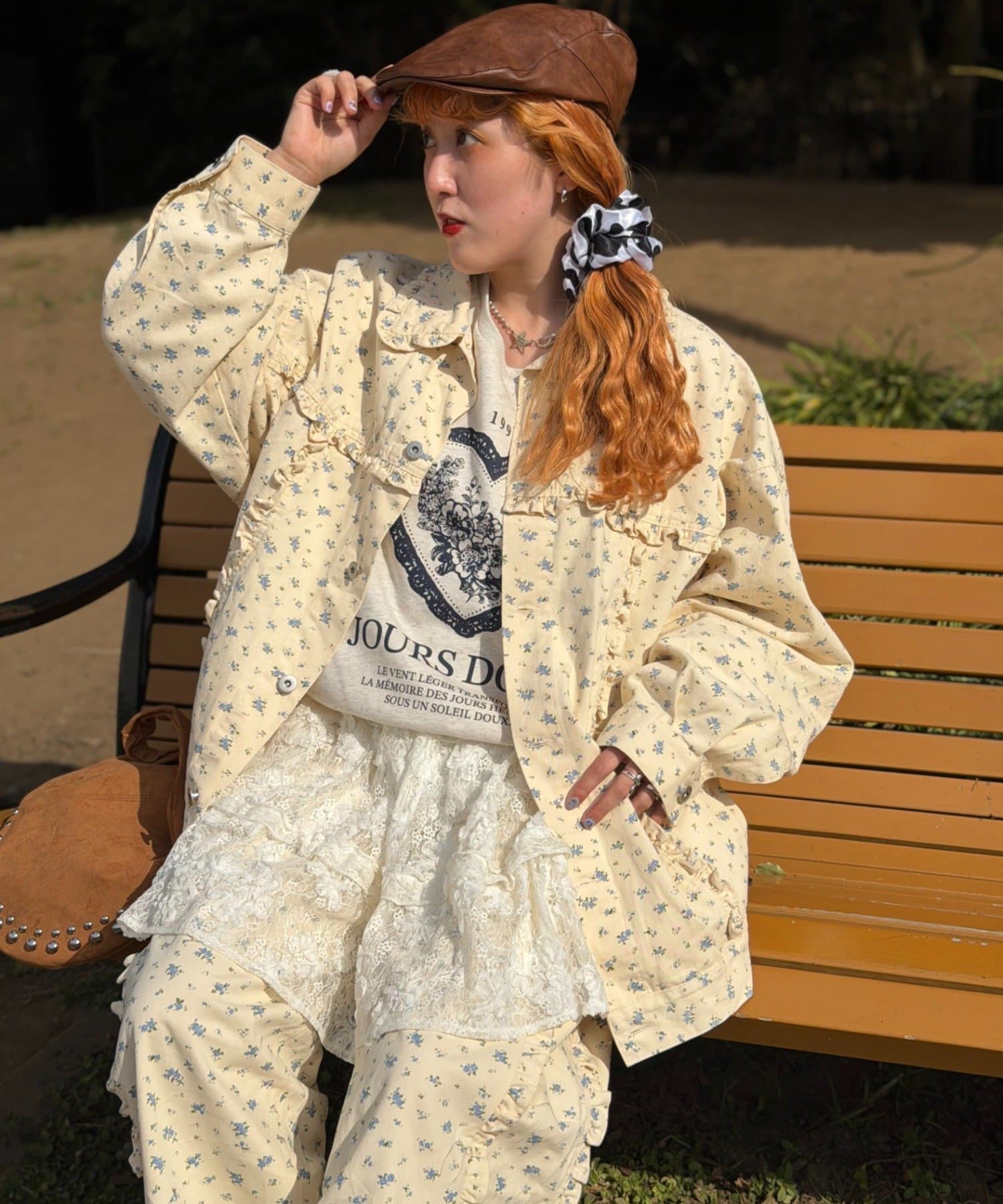 w closet(ダブルクローゼット) 【2月12日予約受付開始！あみこ企画第4弾♪】Am花柄フリルジャケット