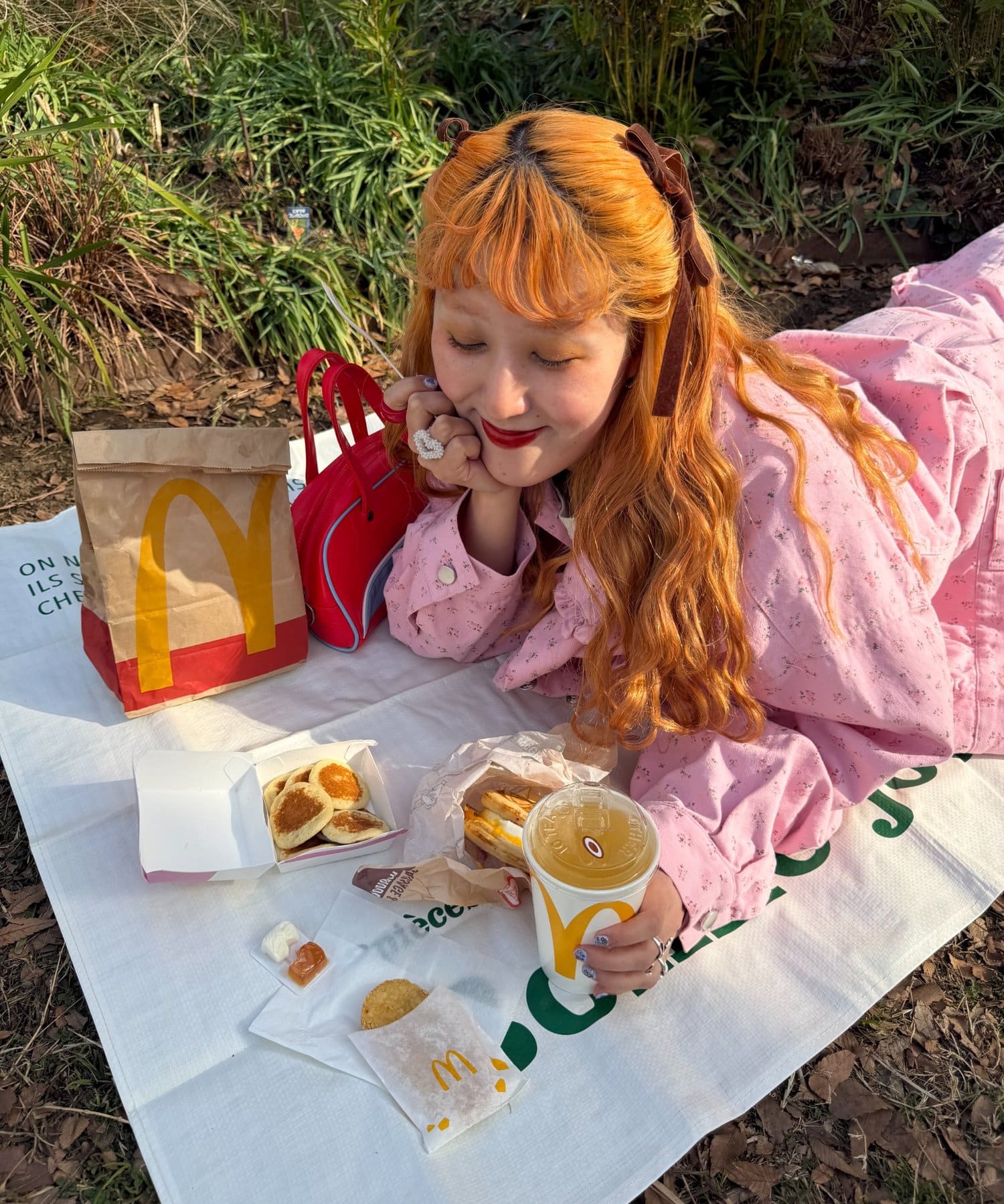 w closet(ダブルクローゼット) 【2月12日予約受付開始！あみこ企画第4弾♪】Am花柄フリルジャケット