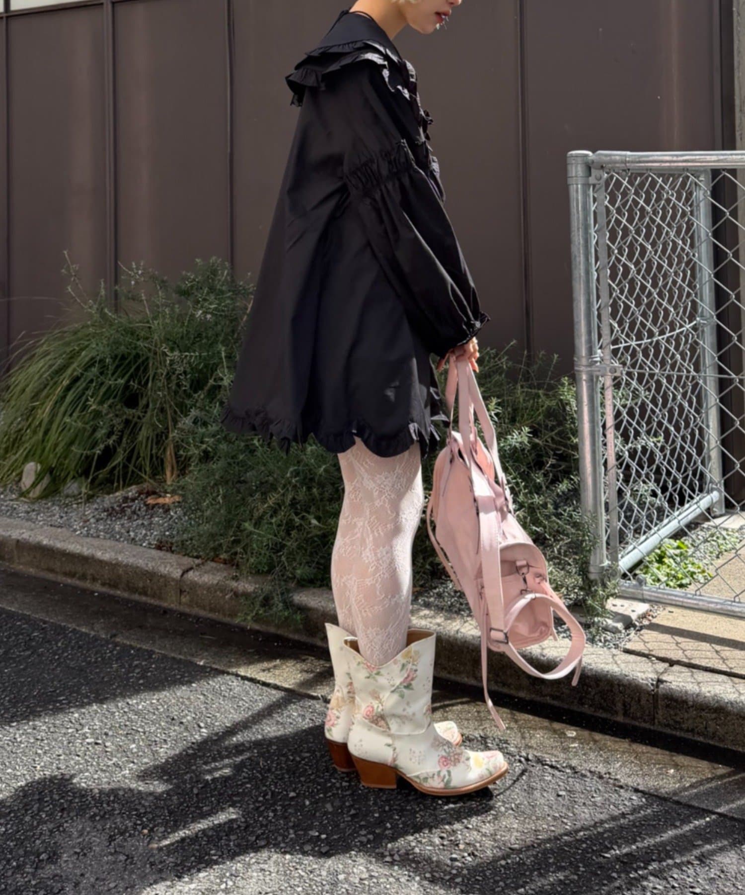 w closet(ダブルクローゼット) ＼1分で即完売！3月4日18:00新色登場！／【あみこ企画第4弾♪】Amふりふりミニワンピース