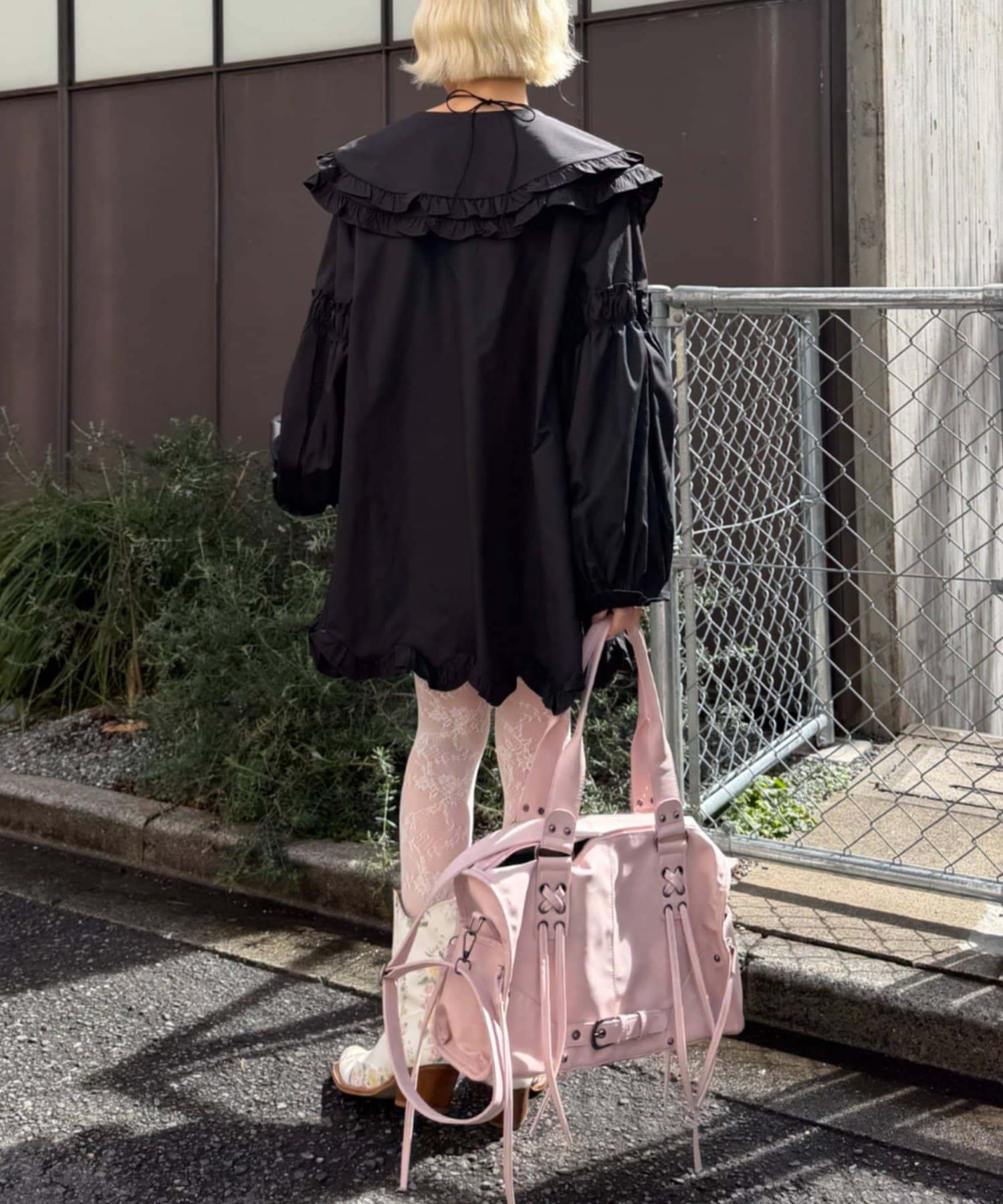 w closet(ダブルクローゼット) ＼1分で即完売！3月4日18:00新色登場！／【あみこ企画第4弾♪】Amふりふりミニワンピース