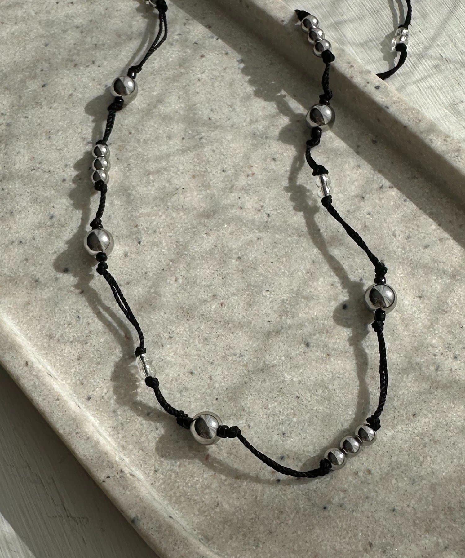 CAPRICIEUX LE'MAGE(カプリシュレマージュ) 〈GOLDY/ゴールディ〉シルバービーズコードチョーカー