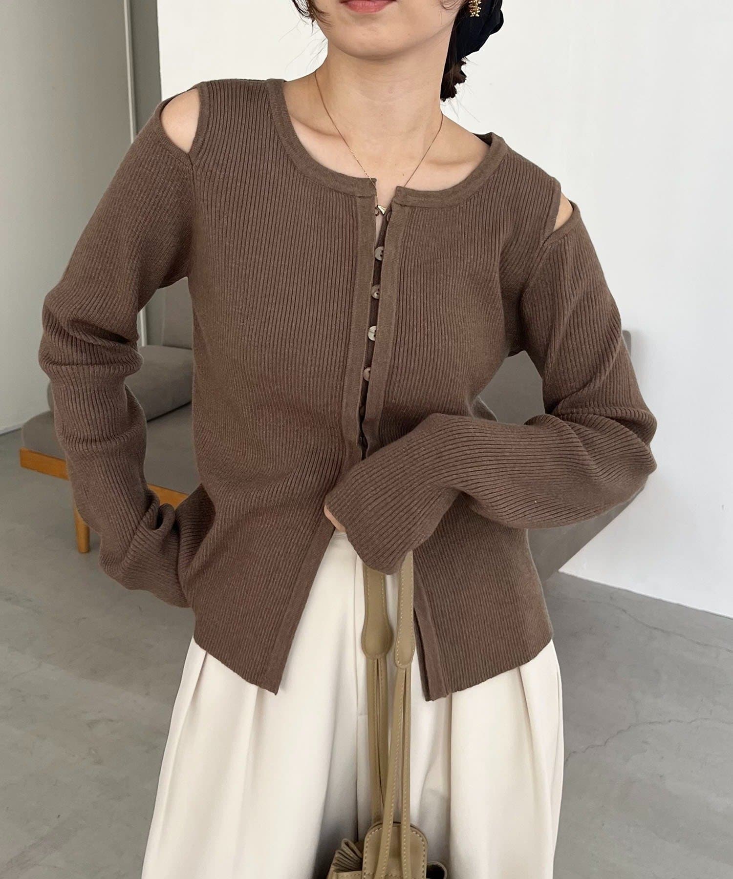 OUTLET(アウトレット) 【CAPRICIEUX LE'MAGE】肩開きセッパボタンカーディガン