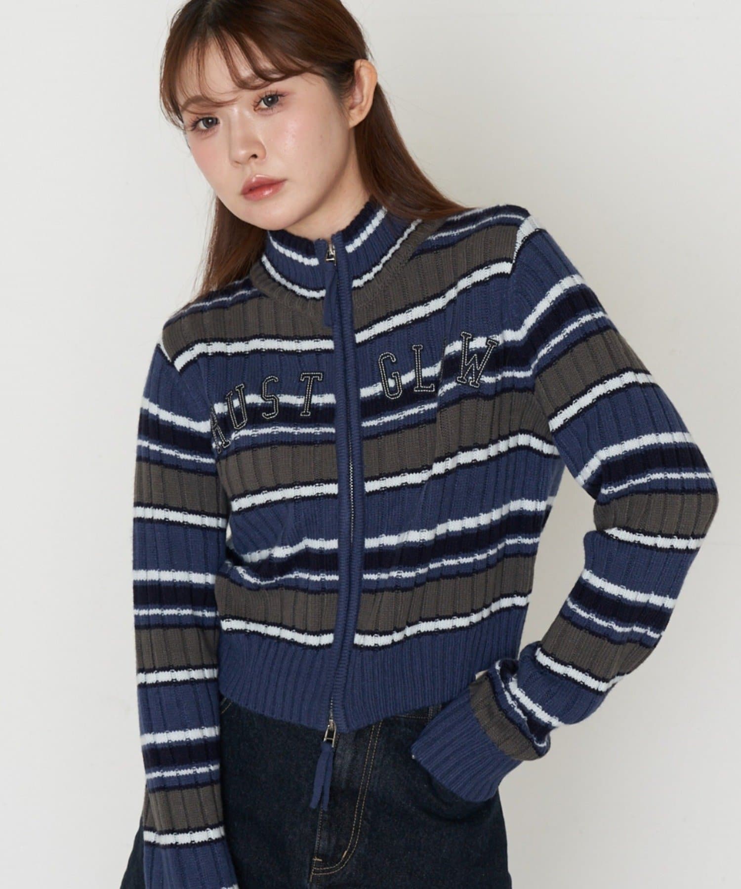 RAY CASSIN】ロゴハイネックジップニット | OUTLET(アウトレット