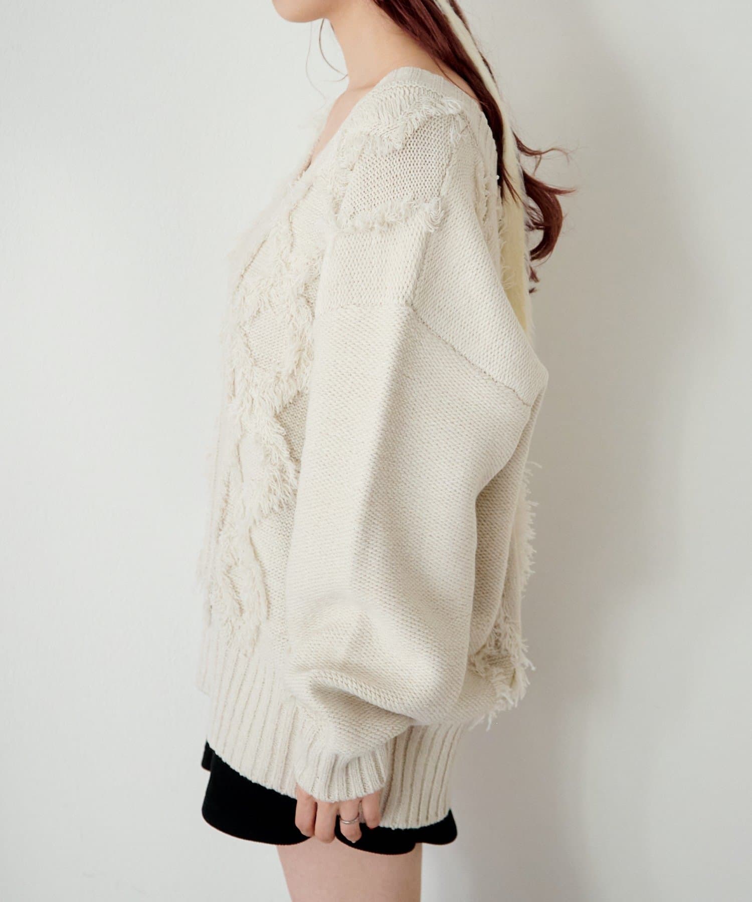 OUTLET(アウトレット) 【Kastane】ケーブルフリンジVネックニット