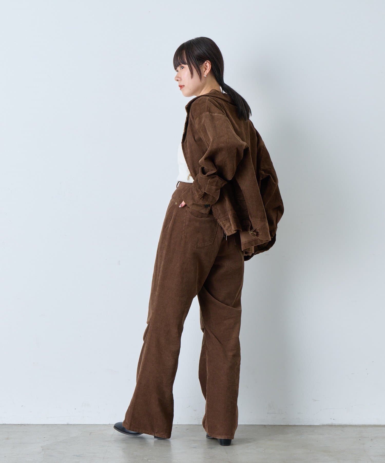 OUTLET(アウトレット) 【Kastane】コーデュロイニータックパンツ