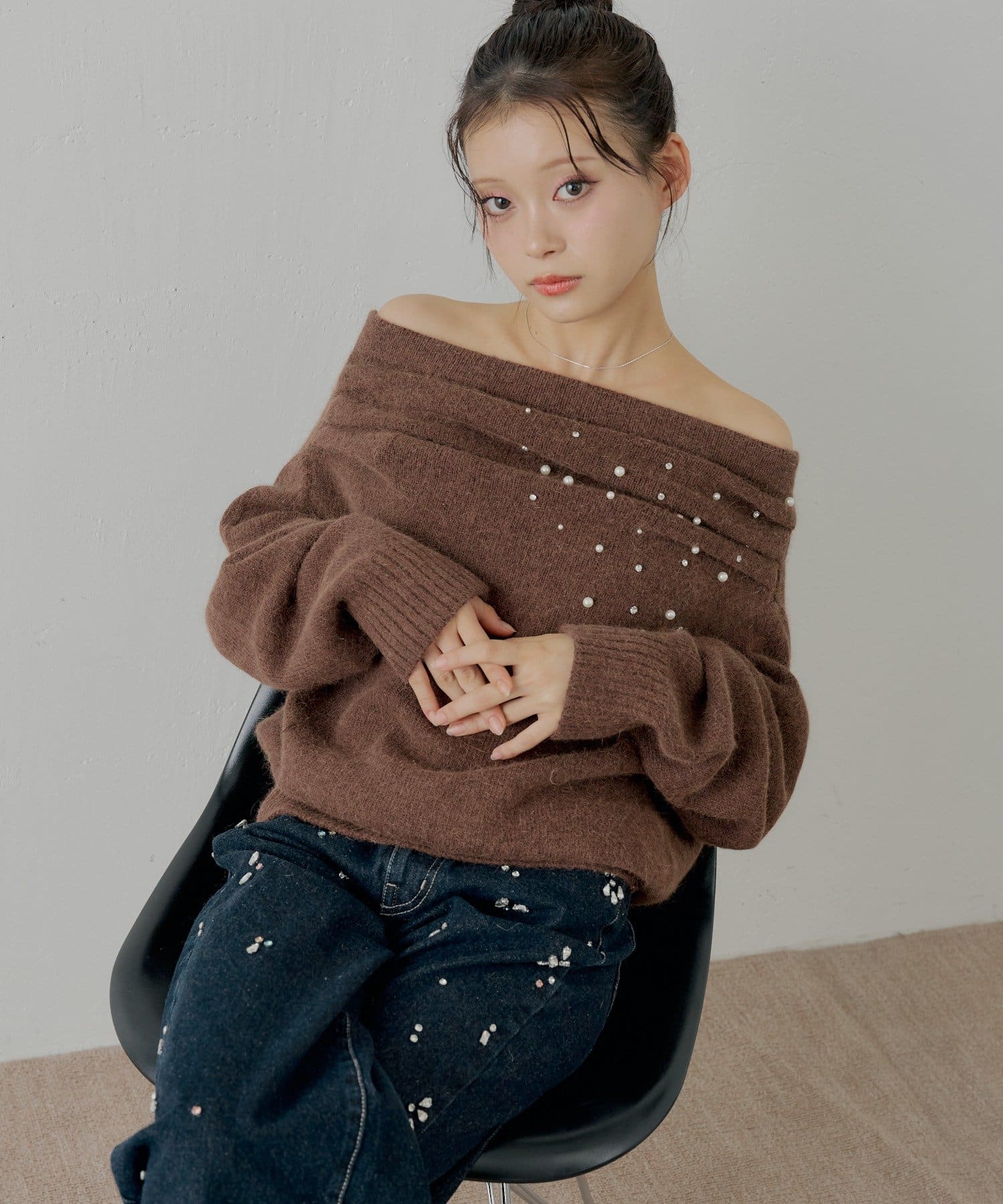 OUTLET(アウトレット) 【Chico】ビジュー付きアンゴラオフショルニット