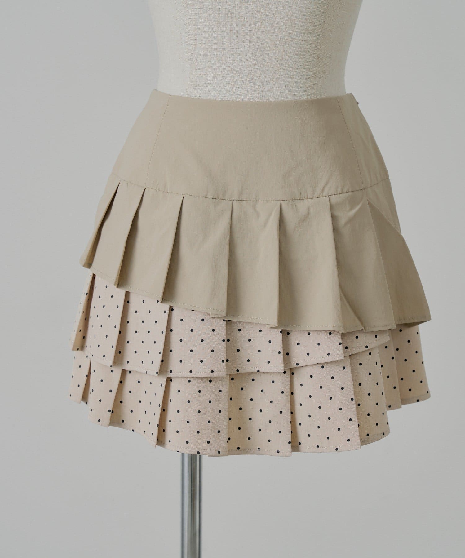 Chico】レイヤードプリーツミニスカート | OUTLET(アウトレット