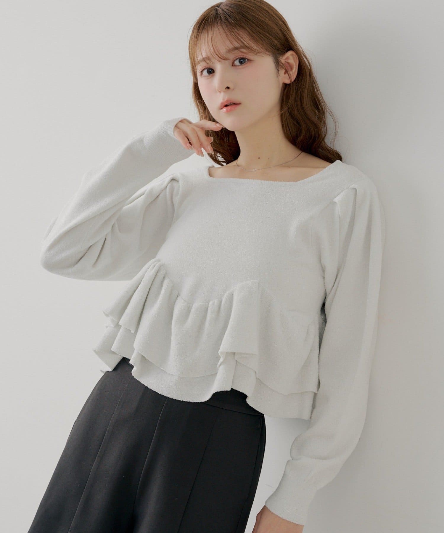 OUTLET(アウトレット) 【Chico】ラメベロアモールスクエアパフペプラム