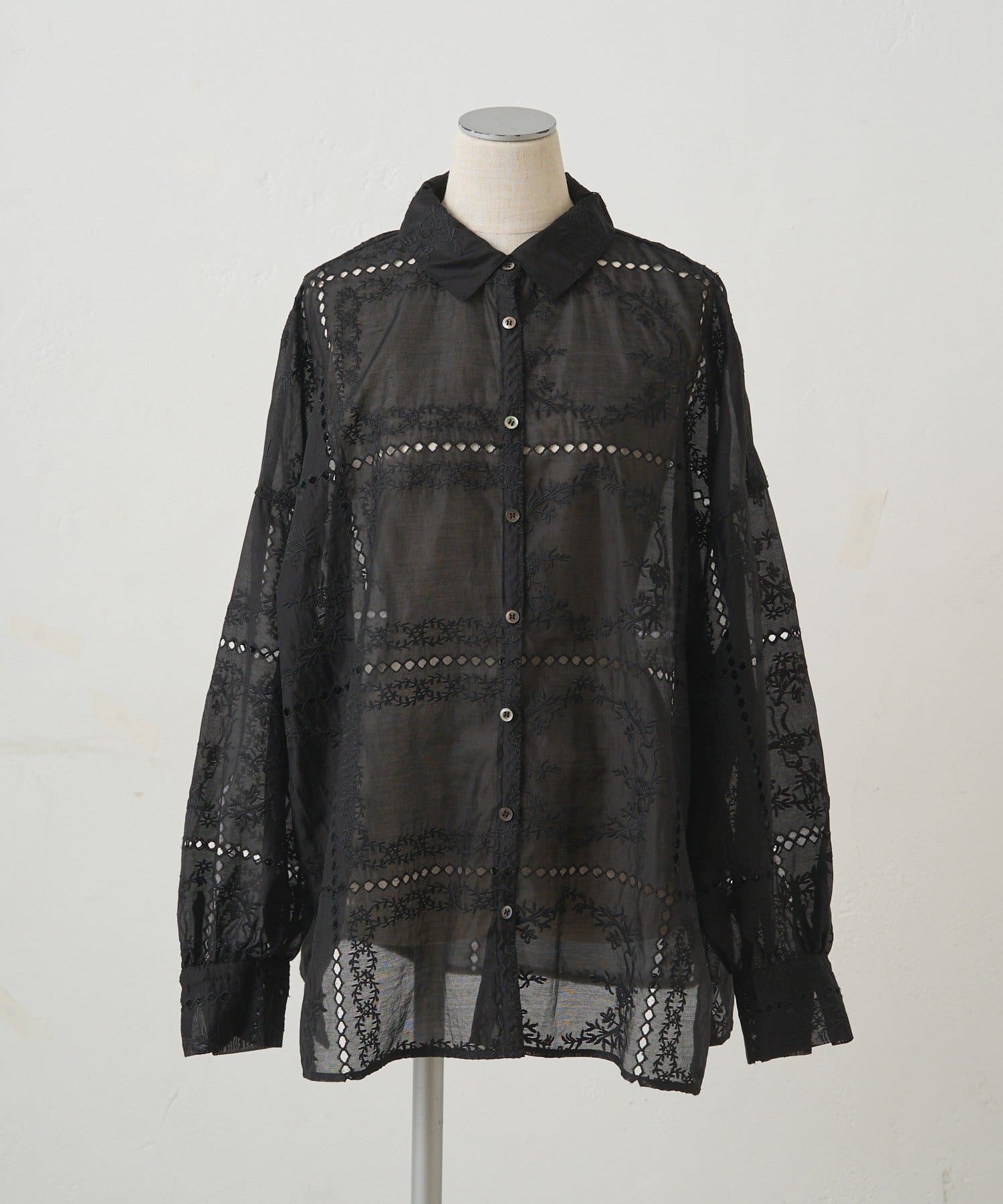 PUAL CE CIN(ピュアルセシン) パッチワーク刺繍レースブラウス