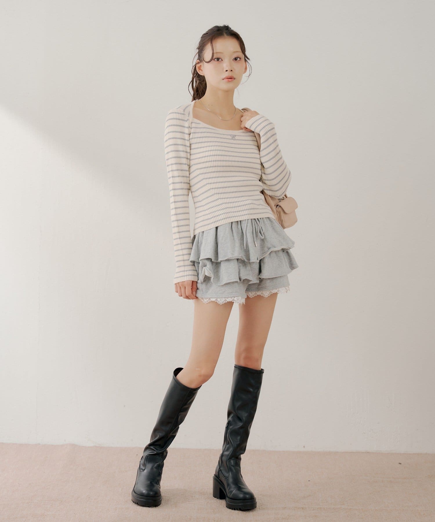 Chico(チコ) ボレロ風コンパクトニット