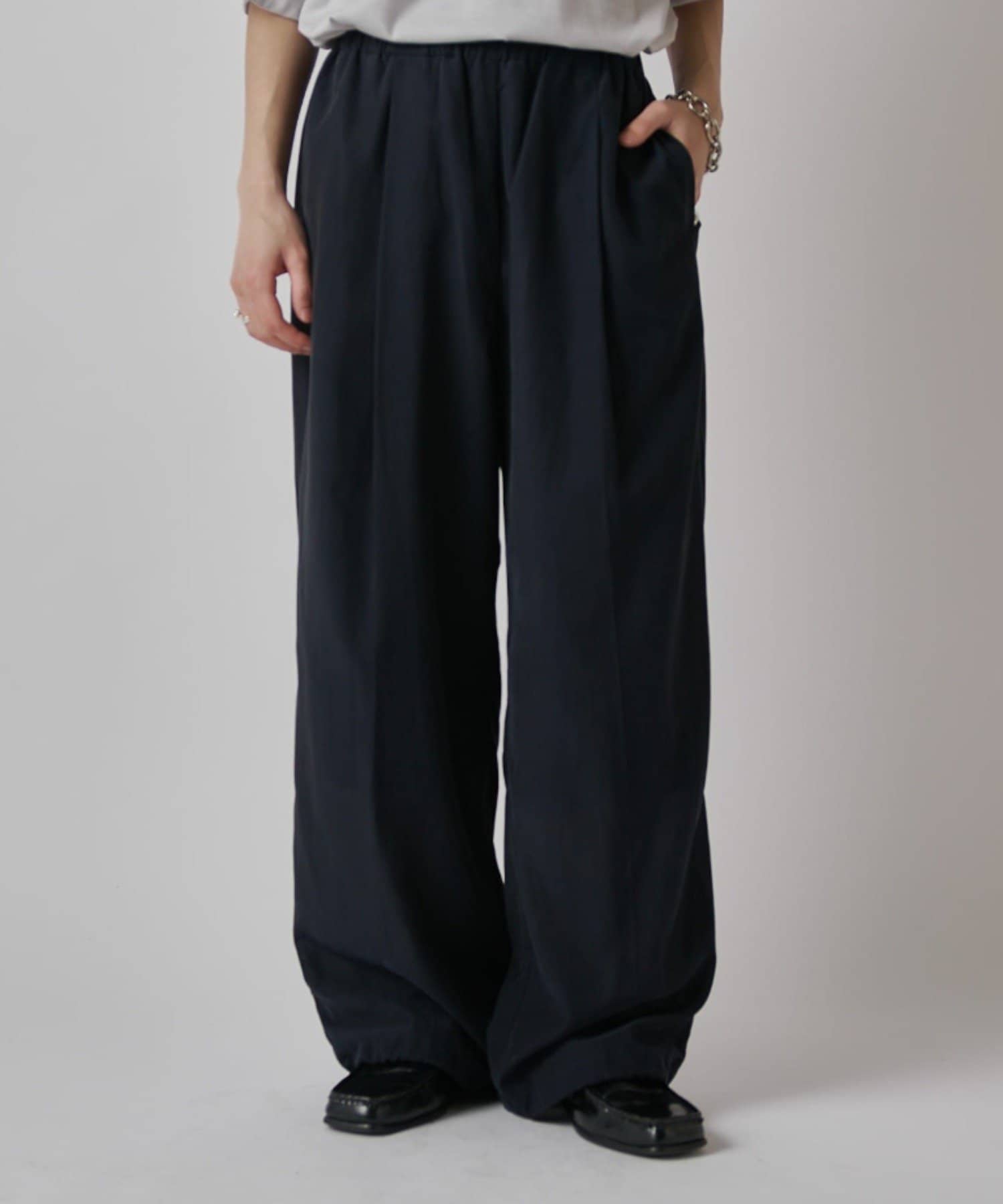 Lui's(ルイス) キュプラ混イージーパンツ