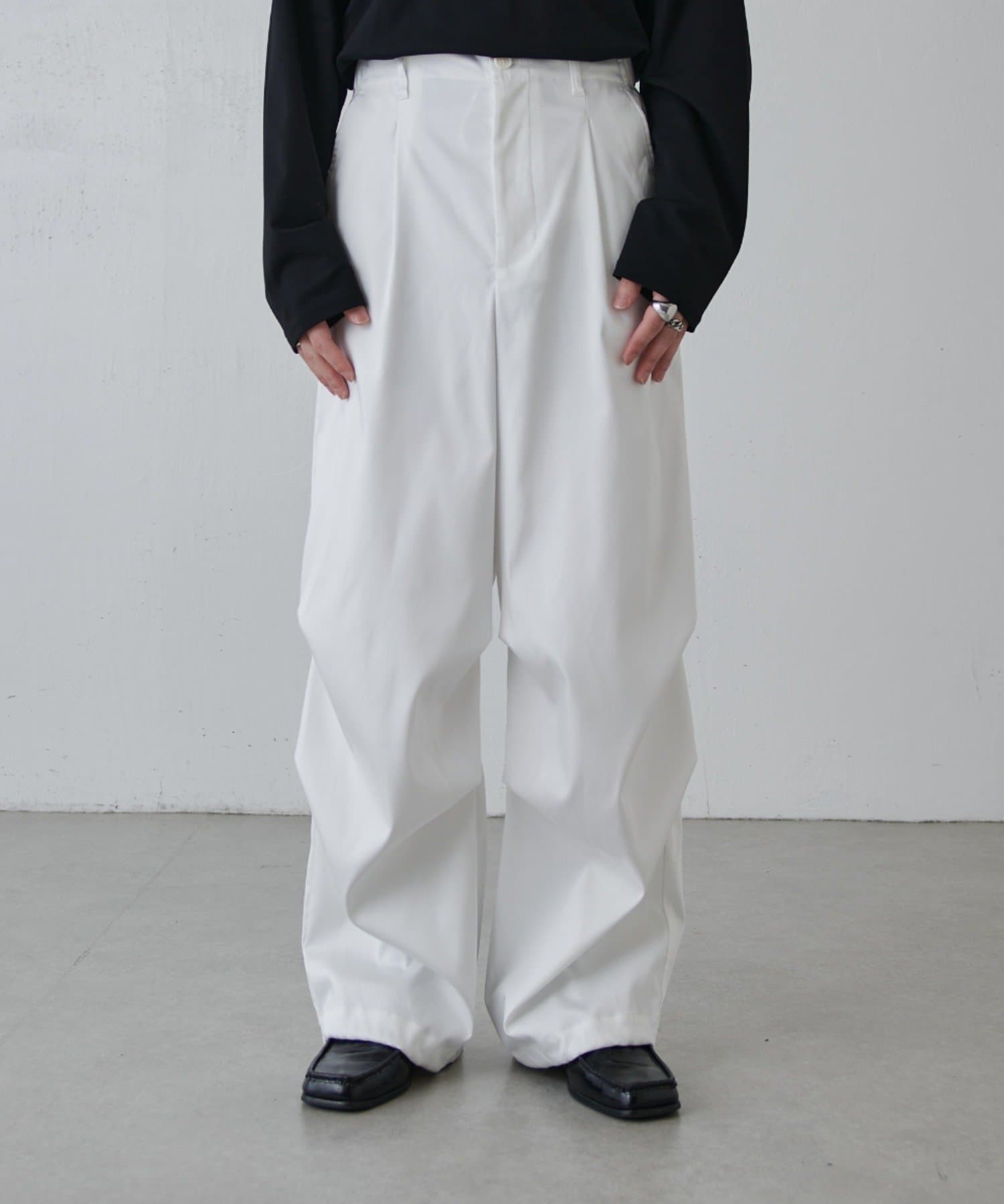 Lui's(ルイス) ハイツイストオーバーパラシュートパンツ