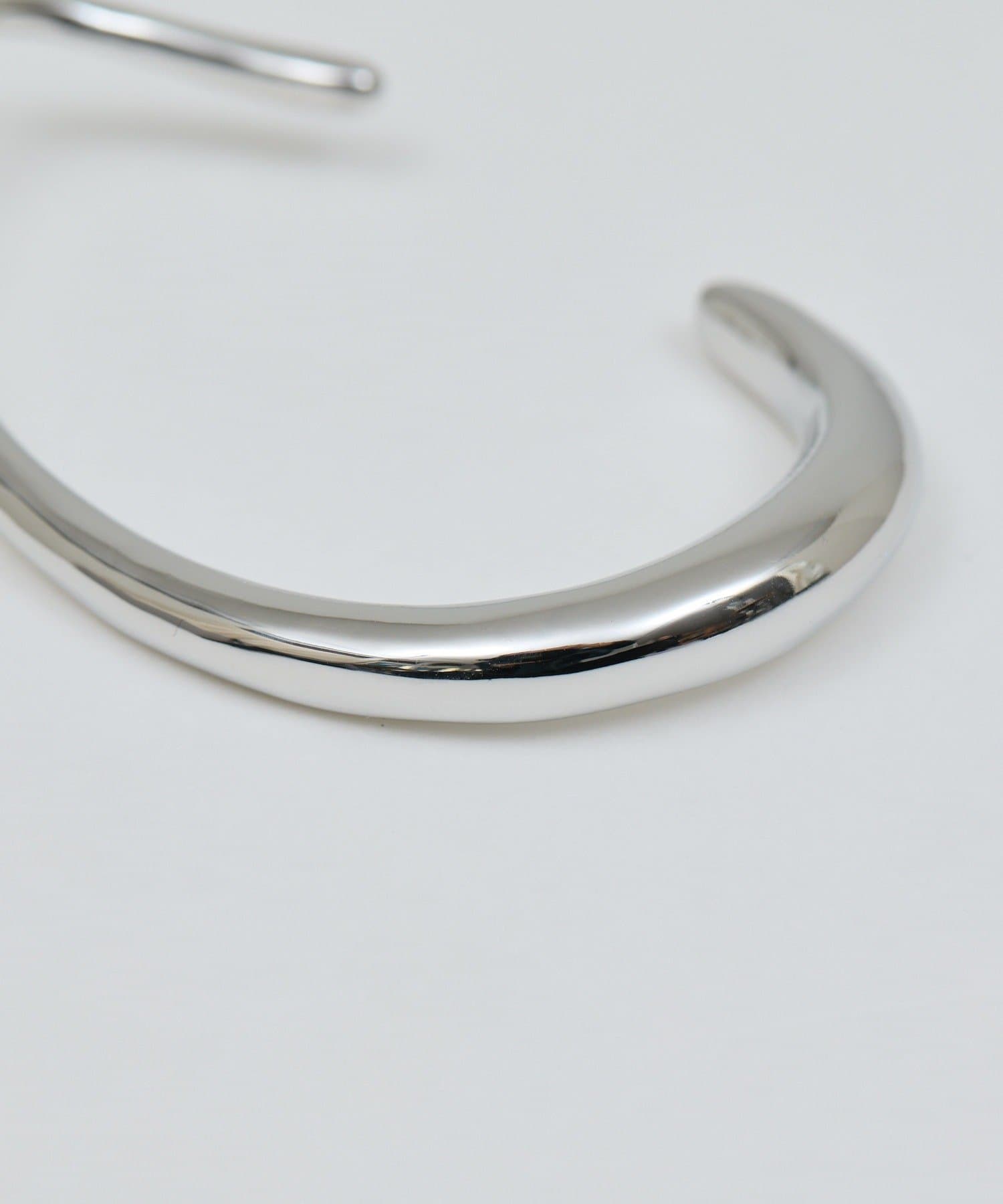 GALLARDAGALANTE(ガリャルダガランテ) 【近日予約開始】カーブバングル