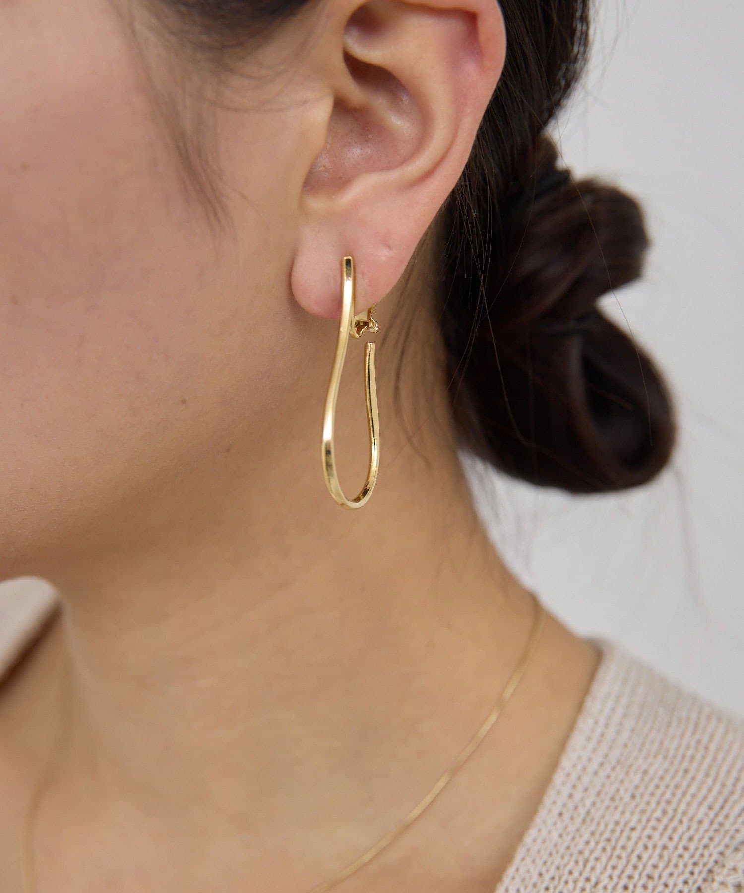 GALLARDAGALANTE(ガリャルダガランテ) 【近日予約開始】ドロップフープクリップイヤリング