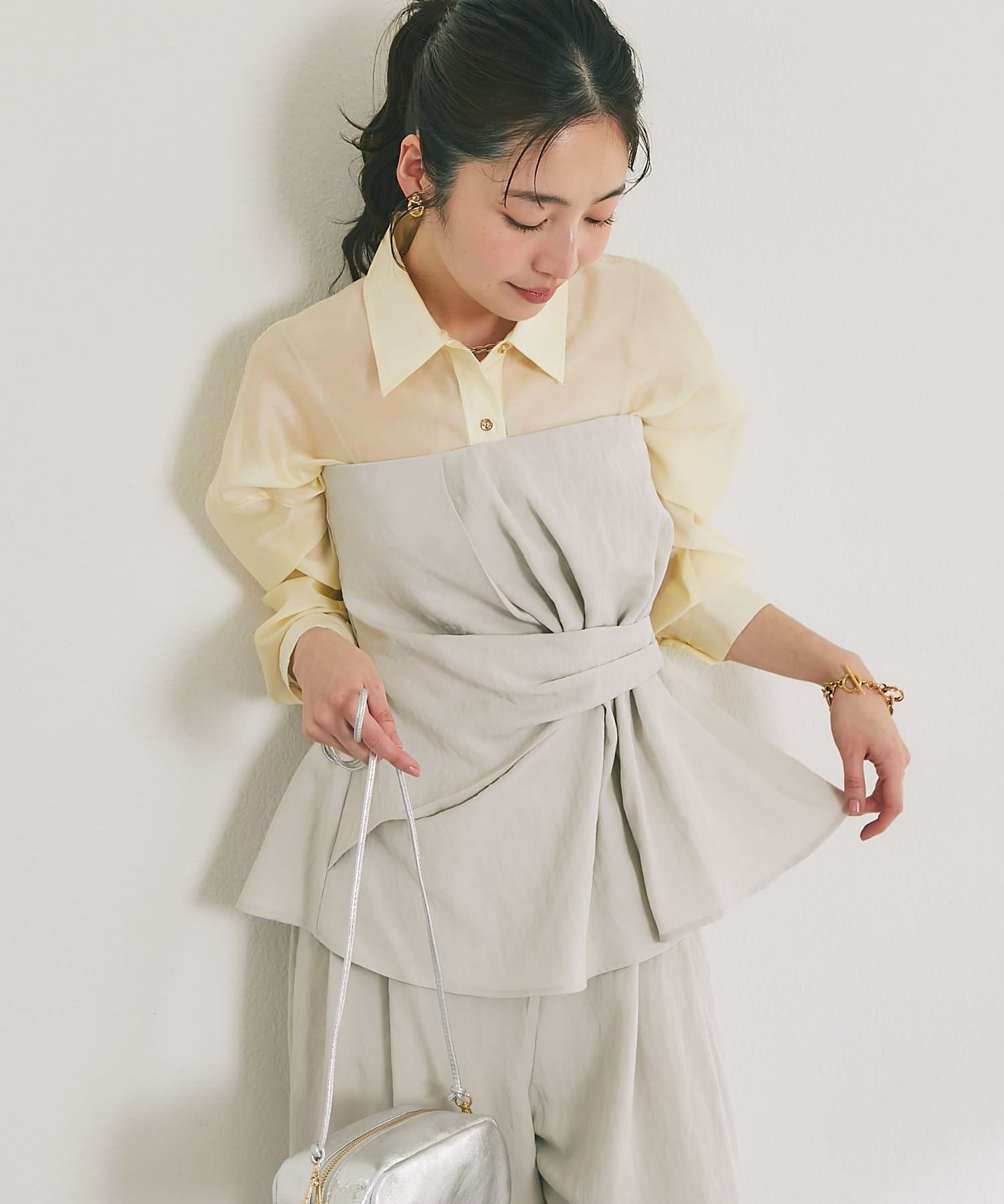 La boutique BonBon(ラブティックボンボン) 【セットアップ可】キュプラ混アシメビスチェブラウス