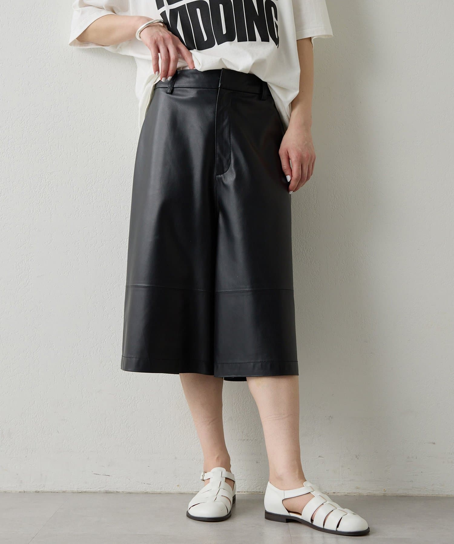 レザーハーフパンツ | Whim Gazette(ウィム ガゼット)レディース | PAL