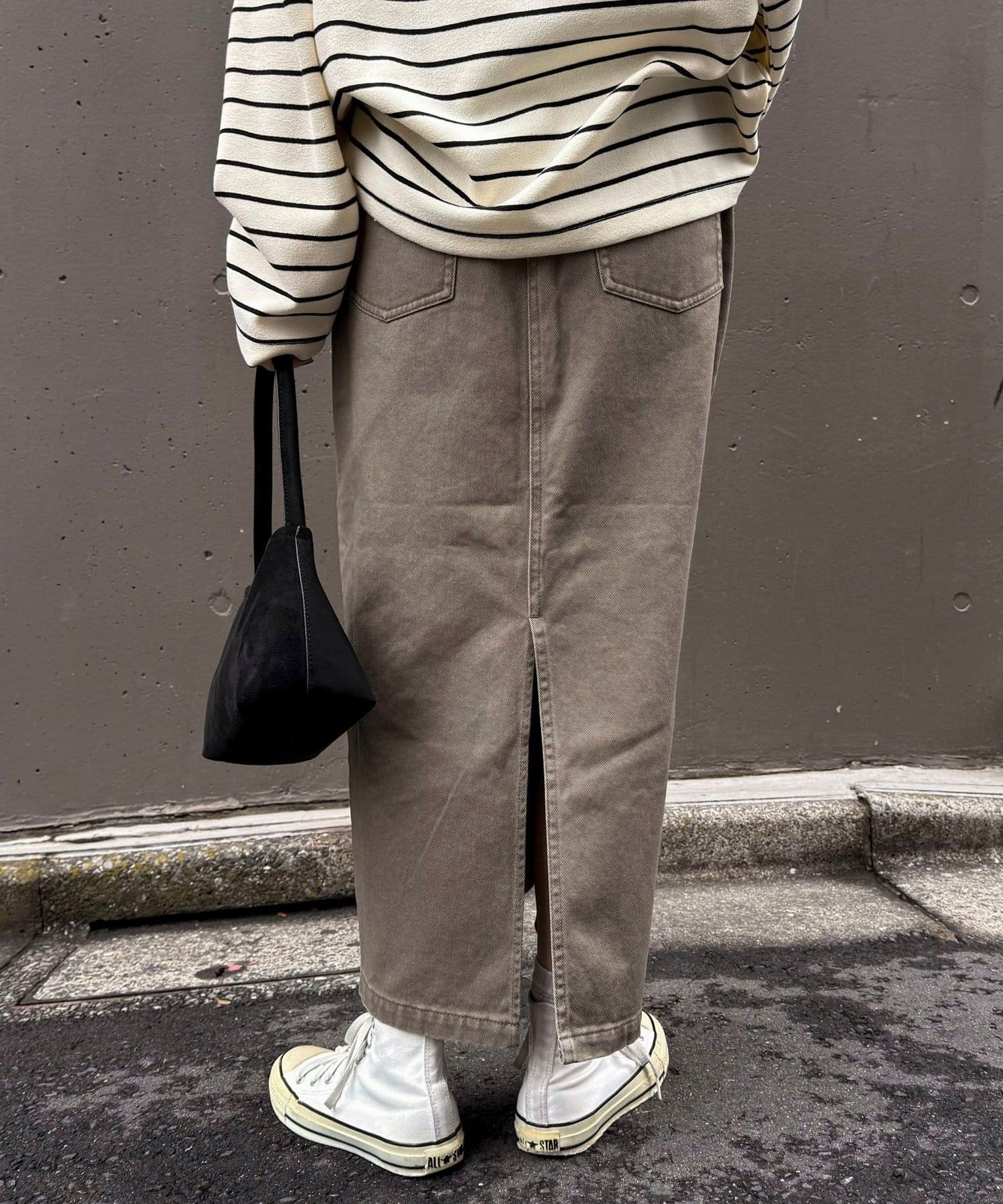 FREDY & GLOSTER(フレディ アンド グロスター) 細ベルト付きタイトスカート