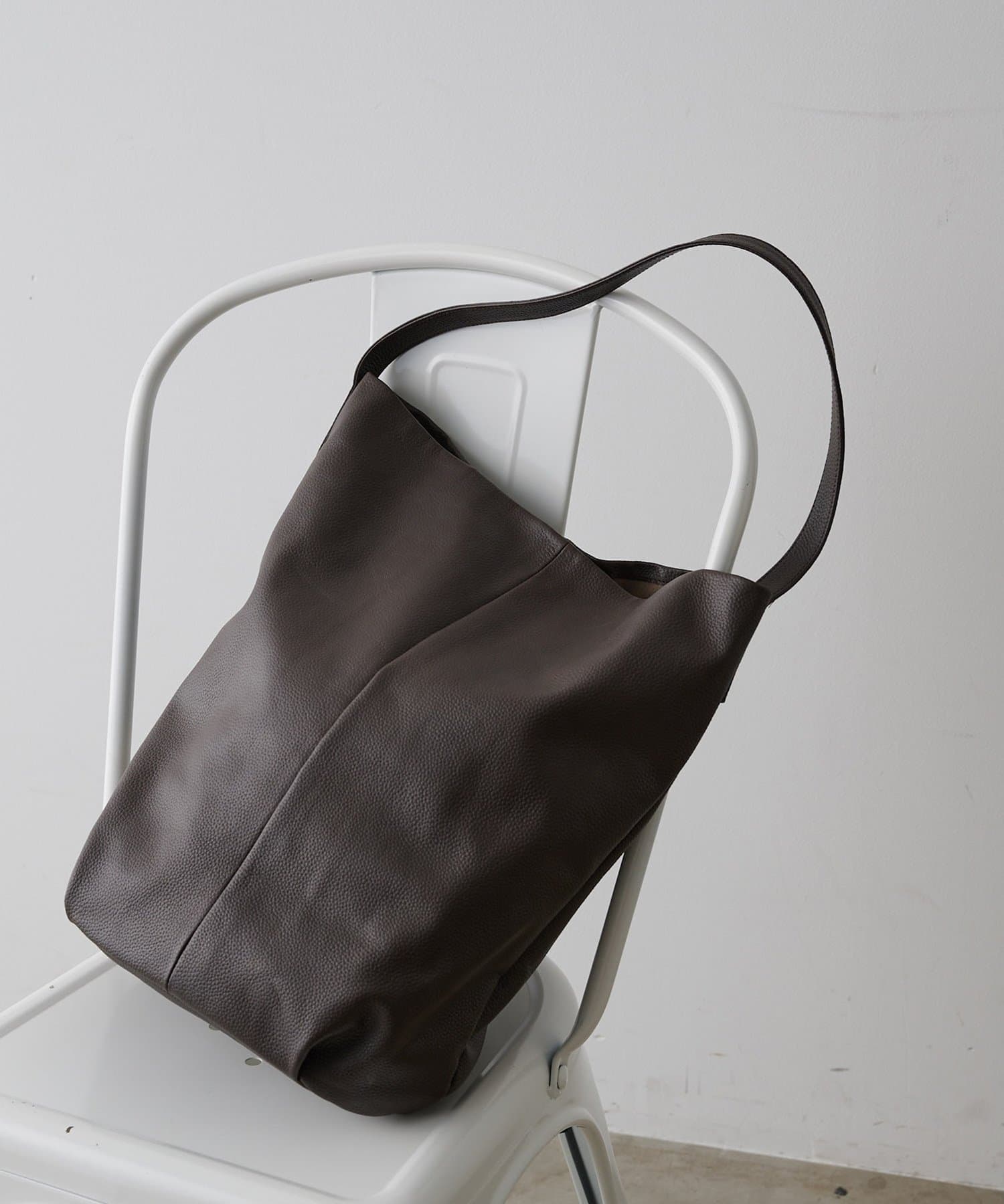 Whim Gazette(ウィム ガゼット) 2.718/バケットワンショルダー