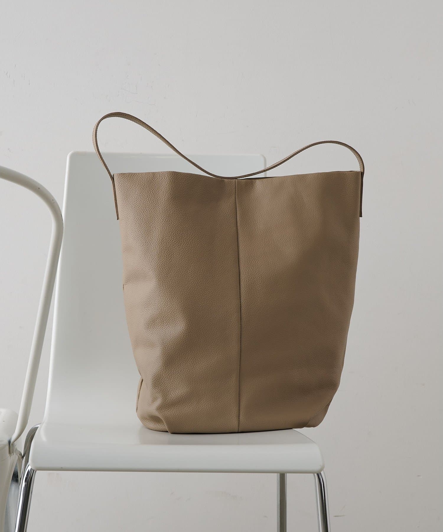 Whim Gazette(ウィム ガゼット) 2.718/バケットワンショルダー