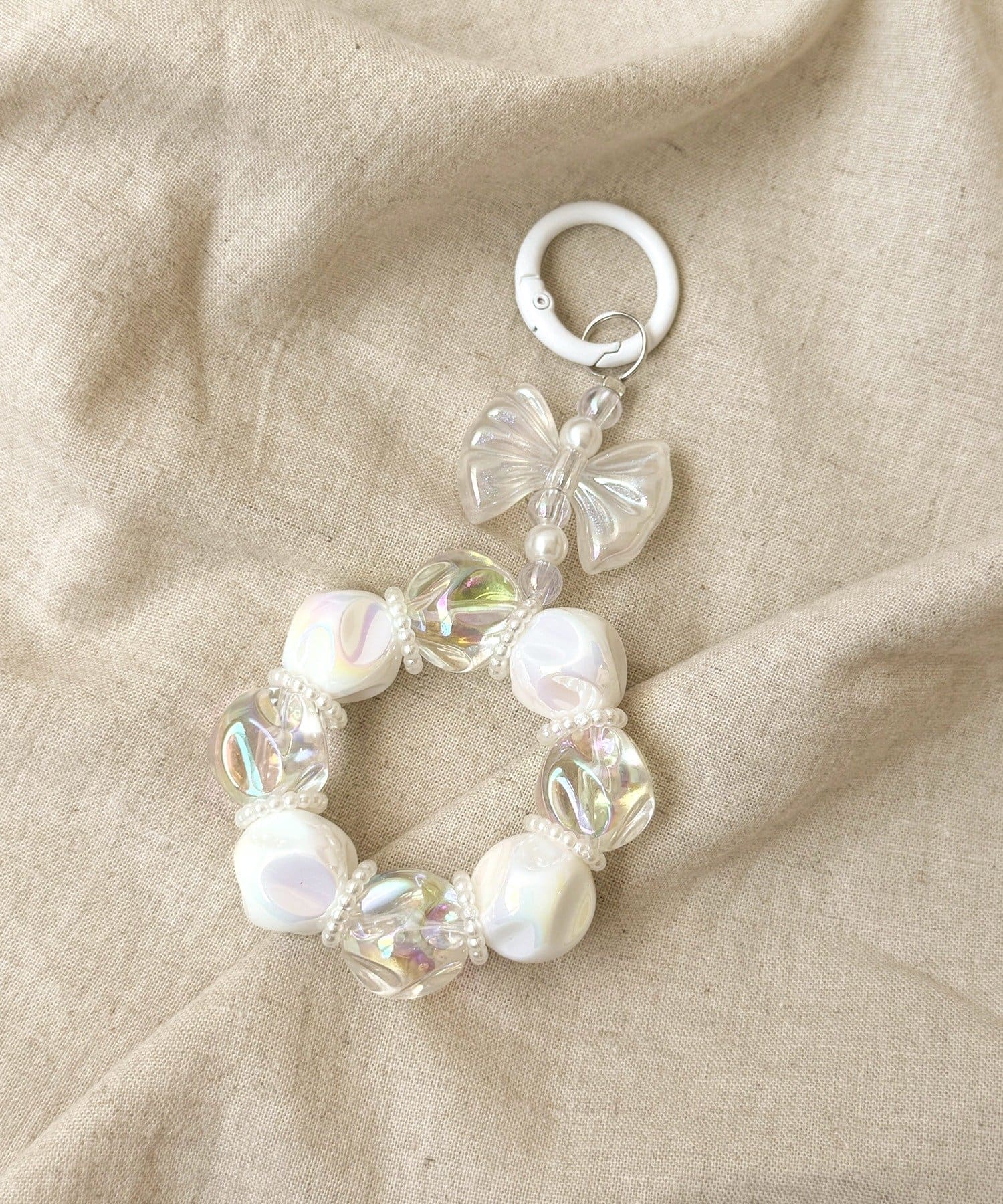 3COINS(スリーコインズ) オーロラリボンキーホルダー