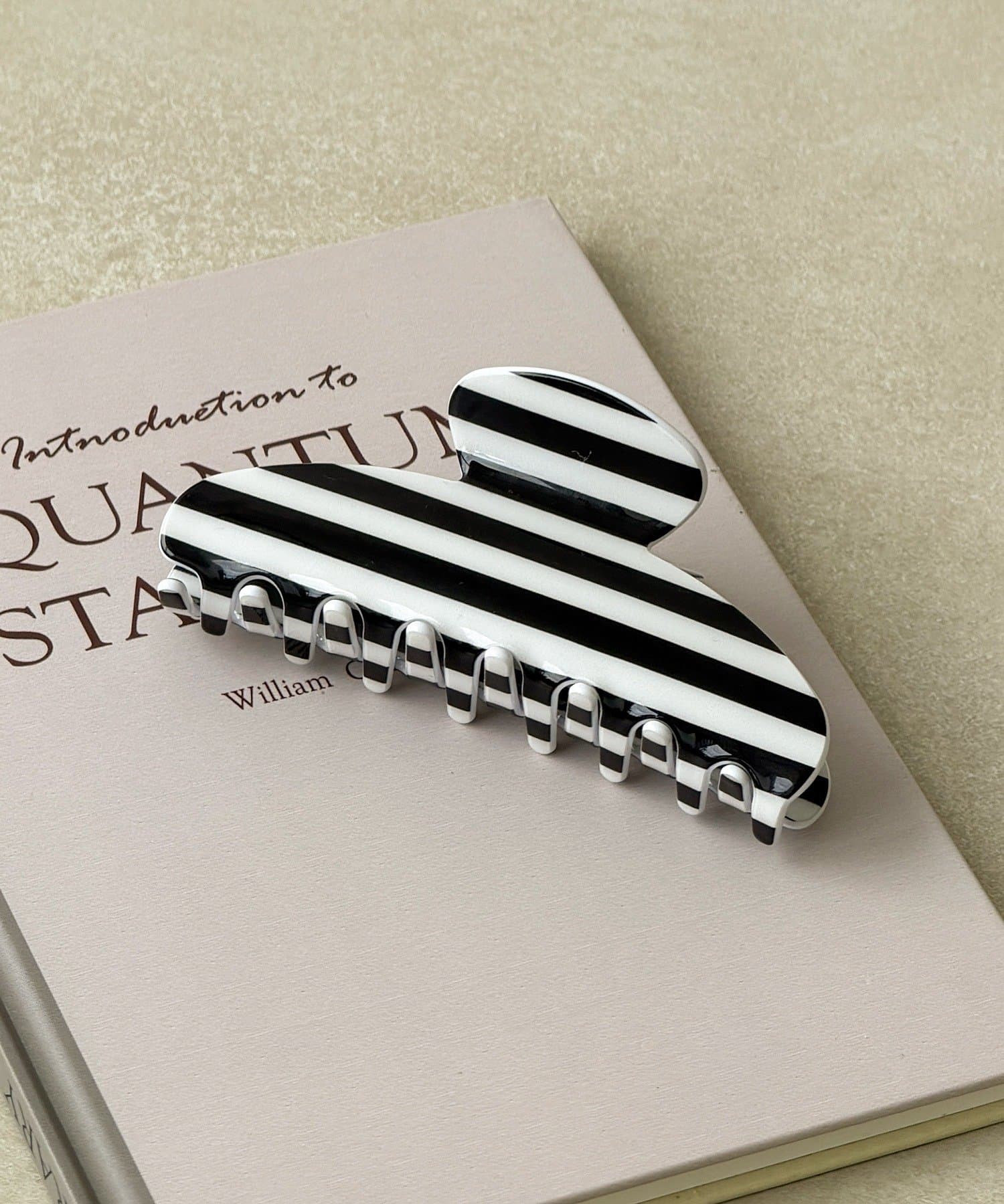 3COINS(スリーコインズ) ストライプバンス