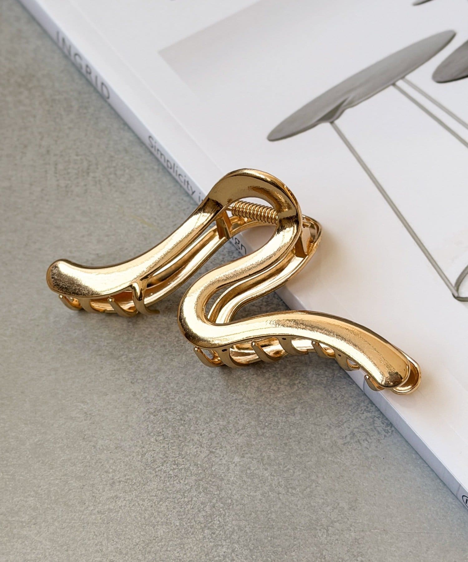 3COINS(スリーコインズ) デザインメタルバンス