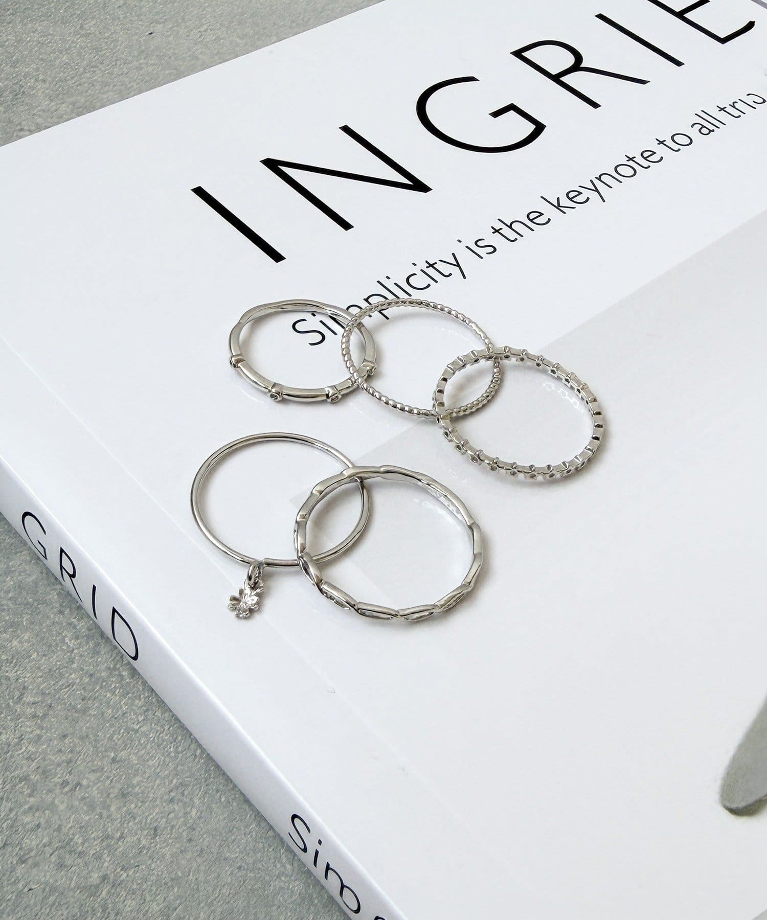 3COINS(スリーコインズ) リングスター5個セット