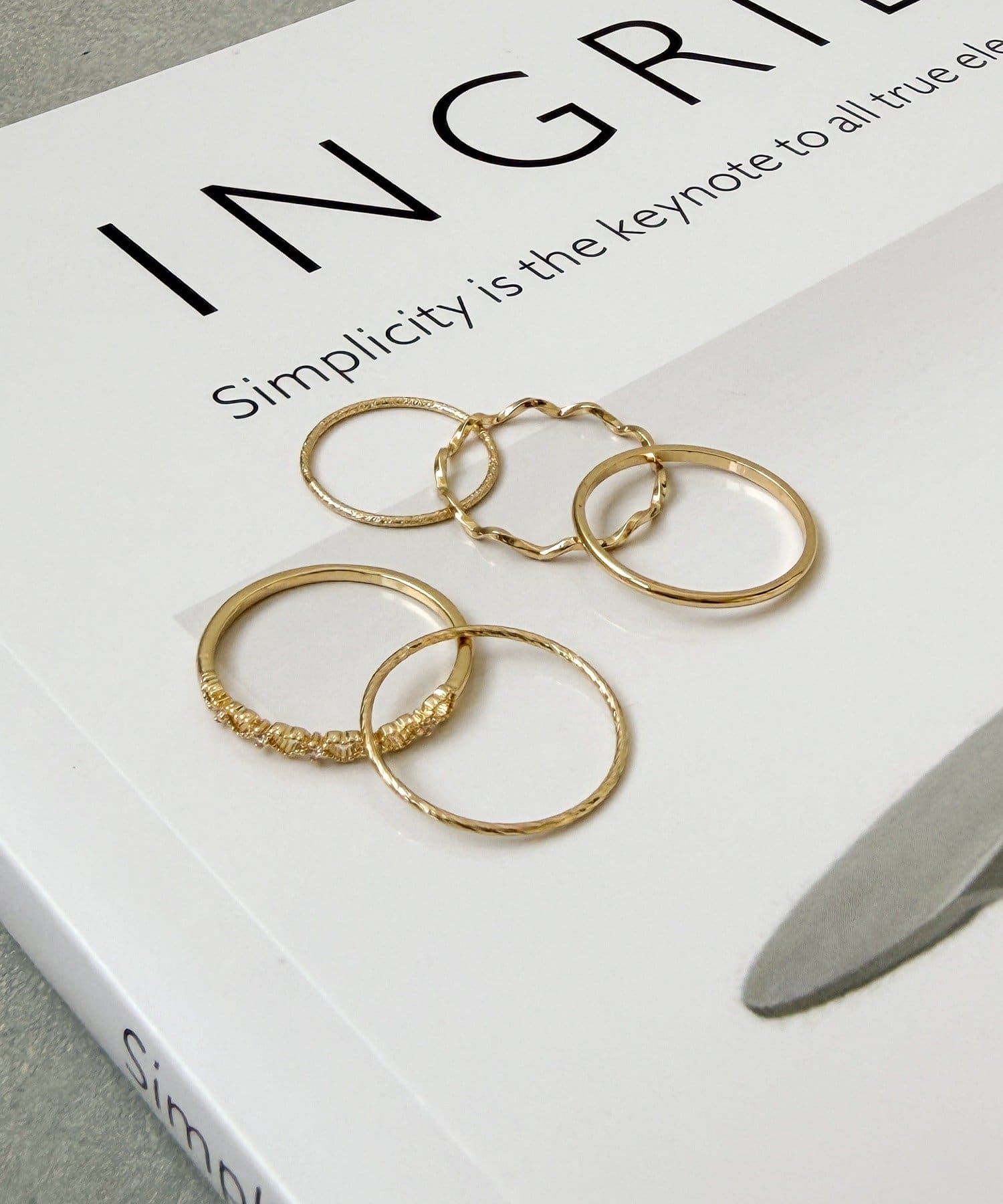 3COINS(スリーコインズ) リングハート5個セット