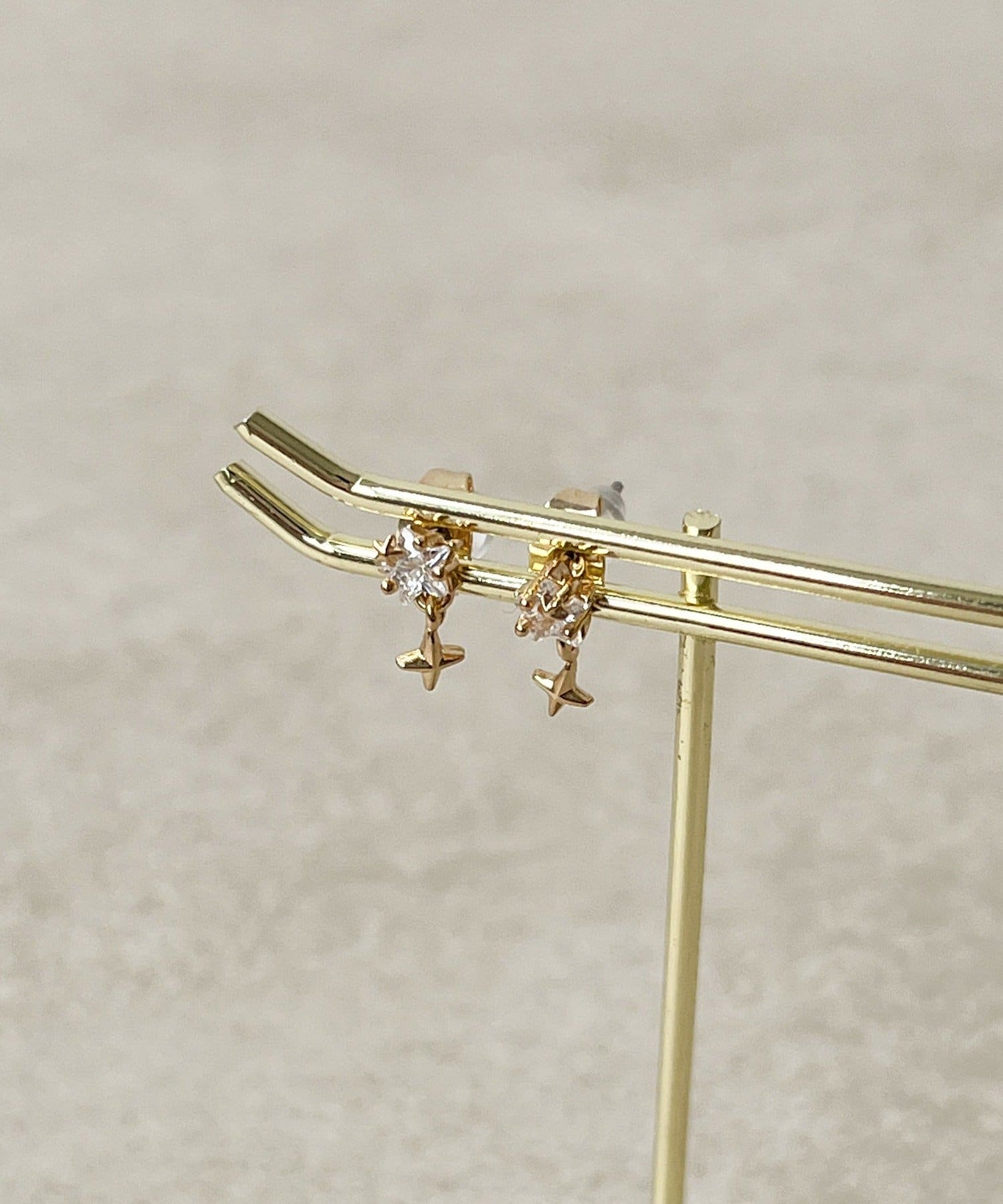 3COINS(スリーコインズ) スタートゥインクルピアス