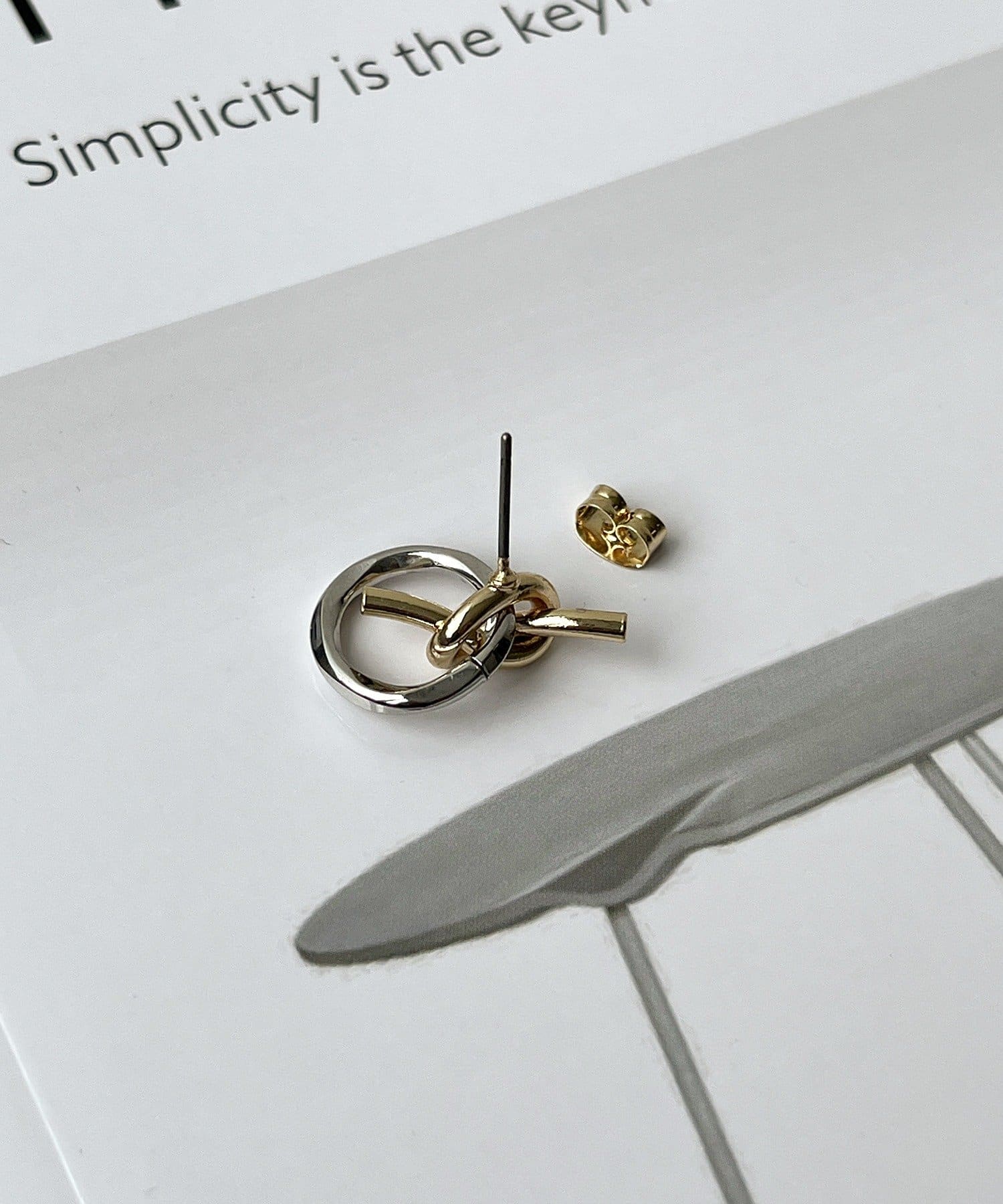 3COINS(スリーコインズ) ムスビラウンドピアス