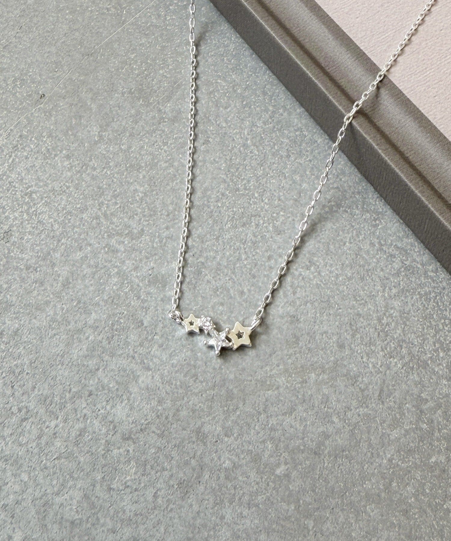 3COINS(スリーコインズ) スターモチーフプチペン