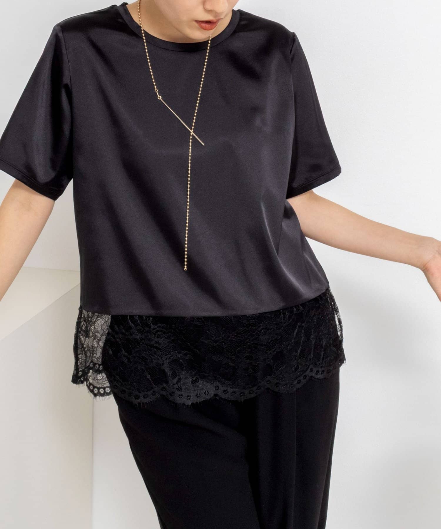 NOLLEY'S(ノーリーズ) ウォッシャブル裾レースオトナサテンＴシャツ