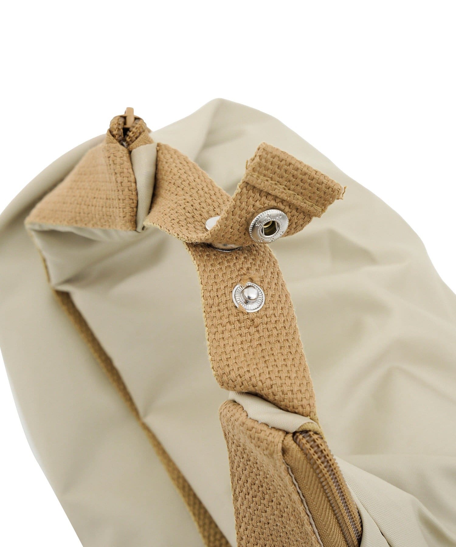 3COINS(スリーコインズ) 《裏地アルミ加工》2wayランチバッグ／KITINTO