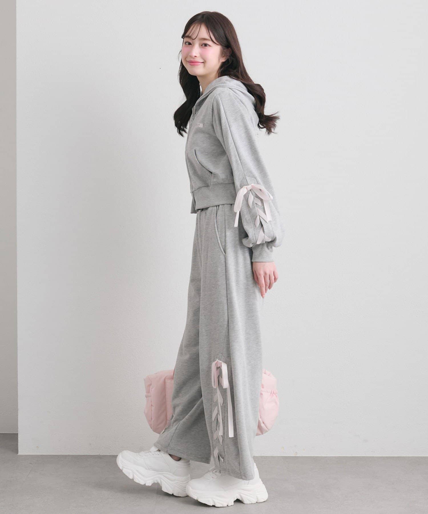 OLIVE des OLIVE(オリーブ デ オリーブ) 袖レースアップジップパーカー