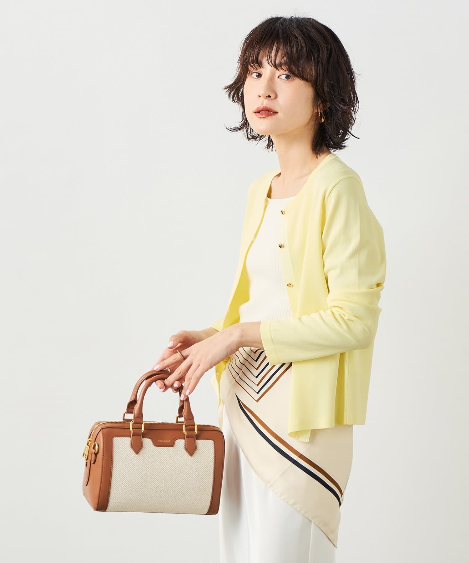 NOLLEY'S(ノーリーズ) 《アンサンブル対応》 《手洗い可能》マルチファンクションクルーネックカーディガン