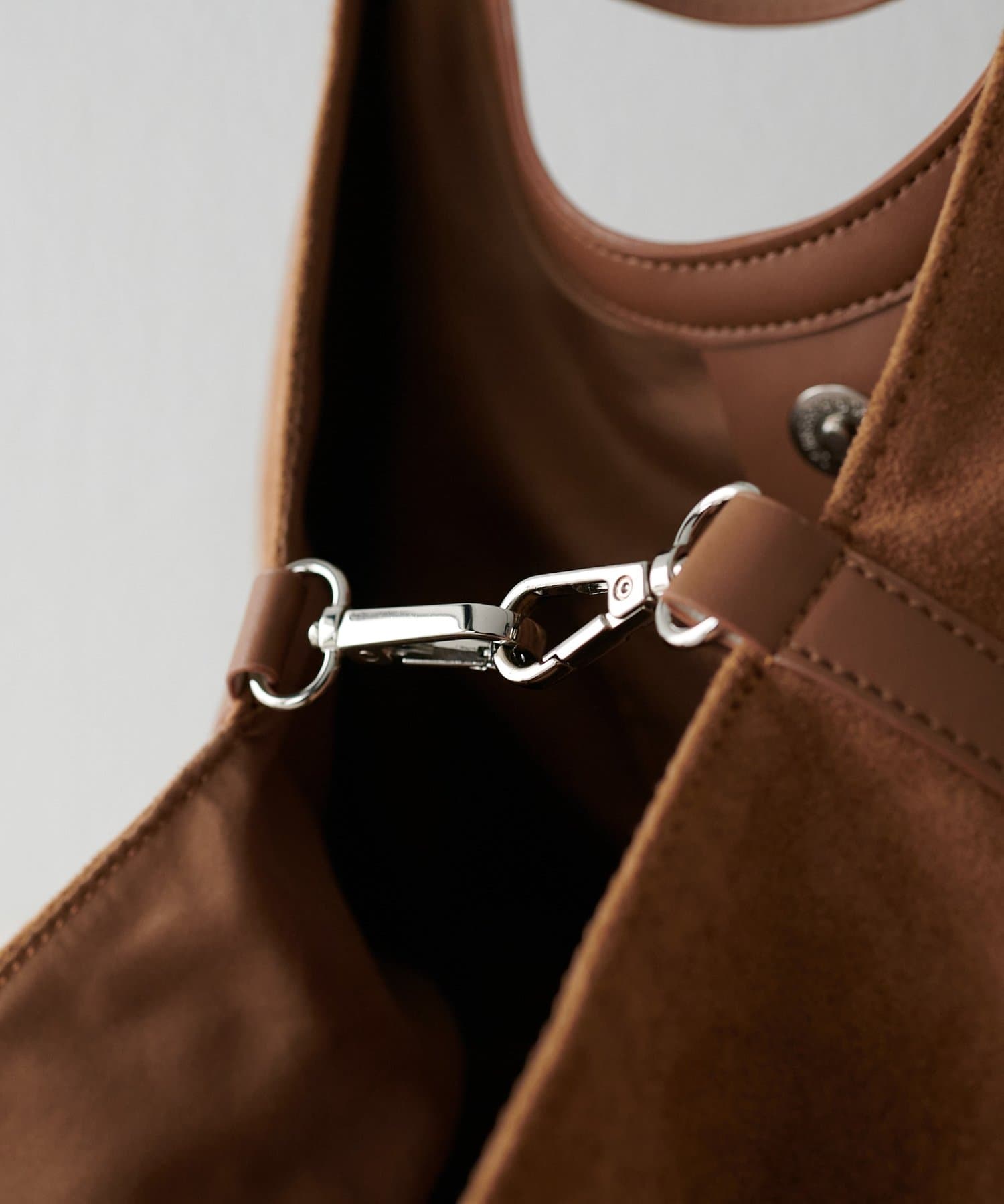 DISCOAT(ディスコート) 2WAYハンドルコンビトートバッグ《詳細動画あり》