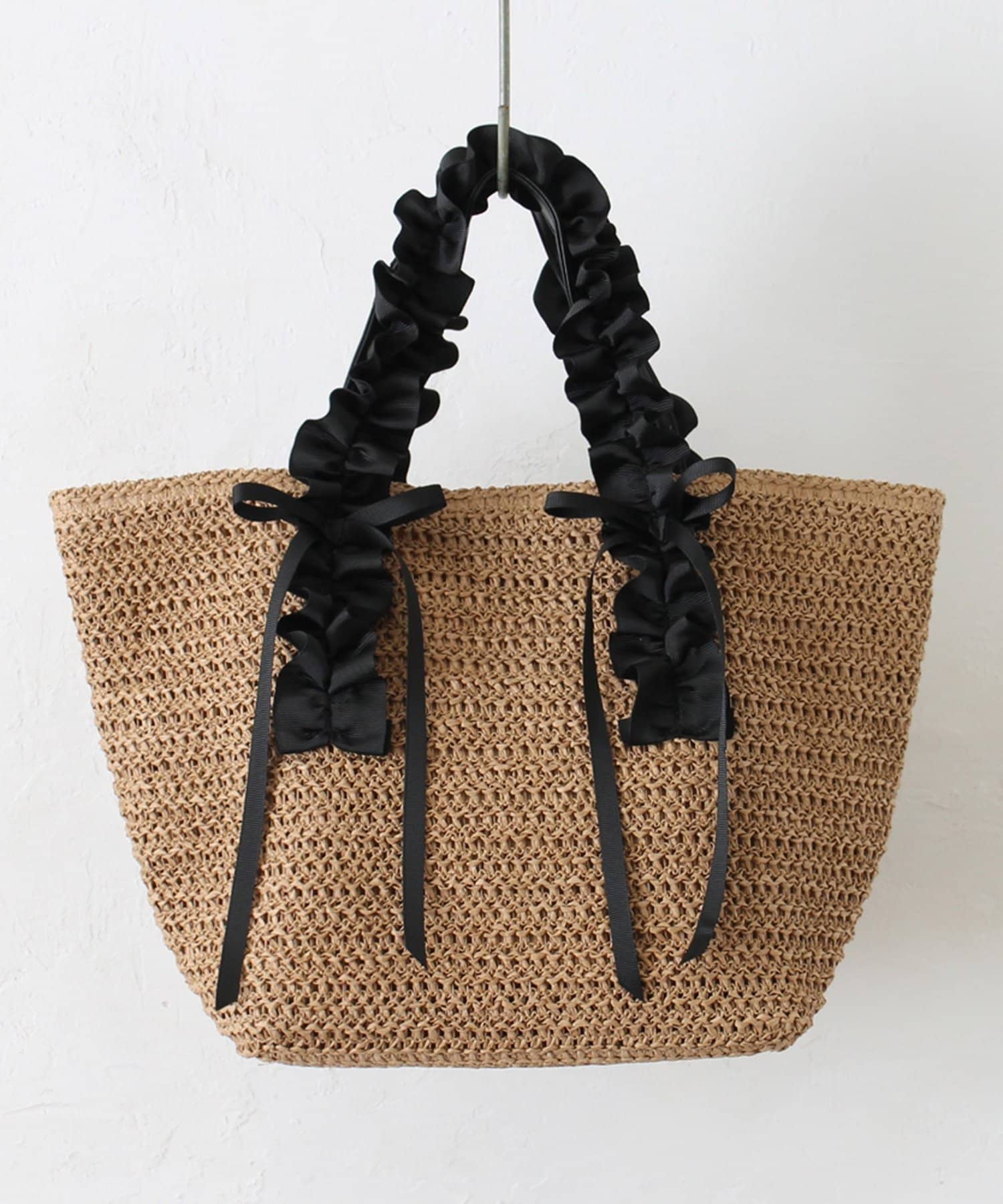 DISCOAT(ディスコート) 【WEB限定】雑材フリルハンドルリボントートバッグ