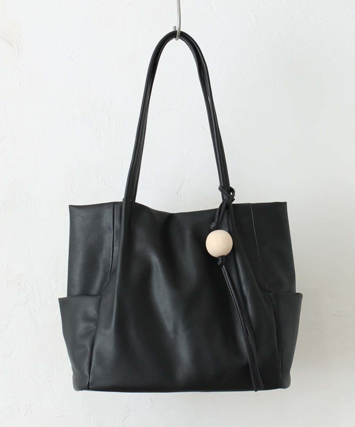 WEB限定】ウッドチャーム付きトートバッグ | DISCOAT(ディスコート