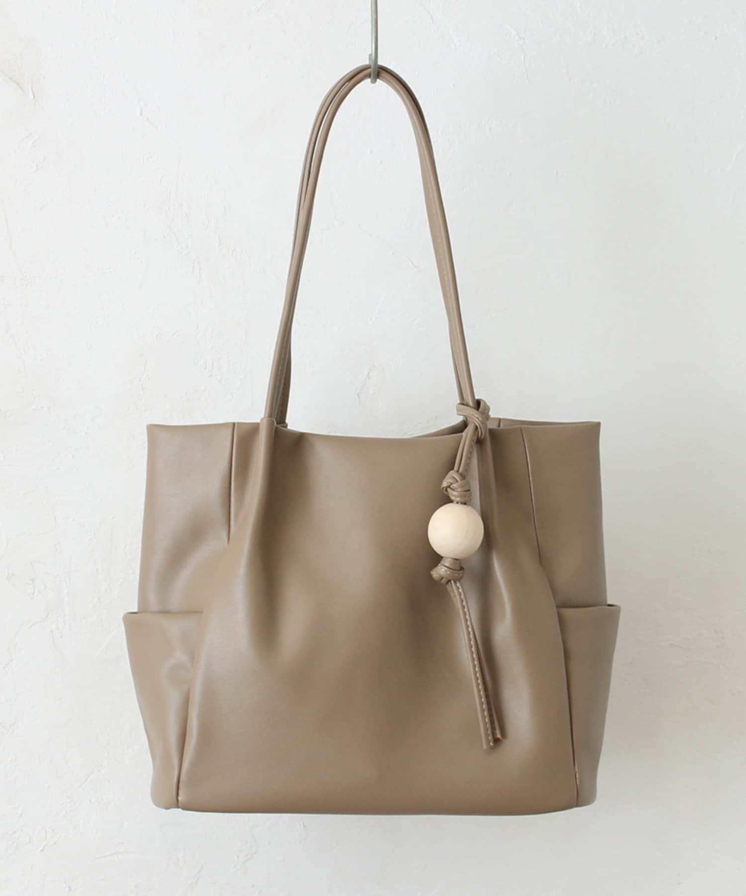 WEB限定】ウッドチャーム付きトートバッグ | DISCOAT(ディスコート